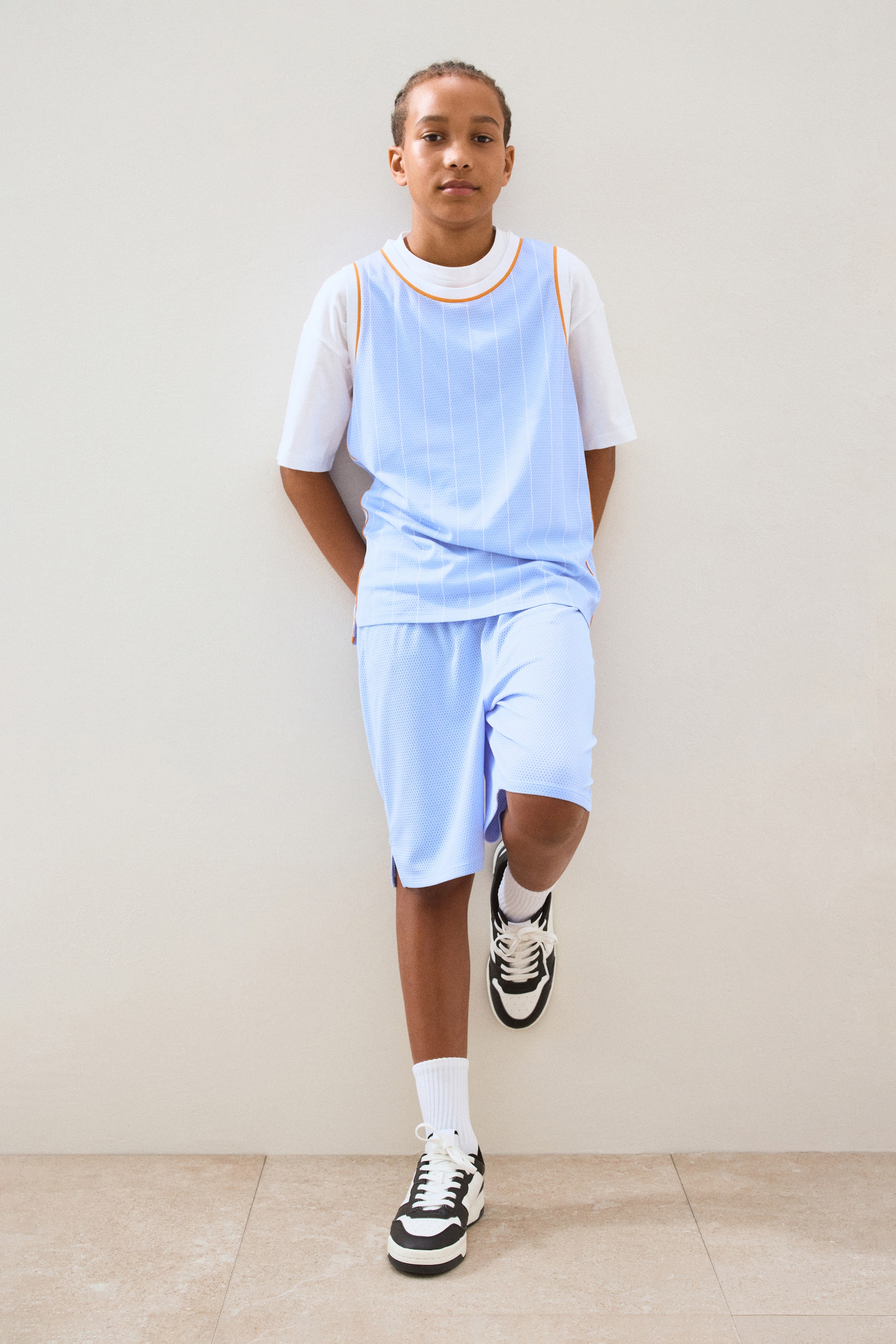 2-Piece Sports Set with DryMove™