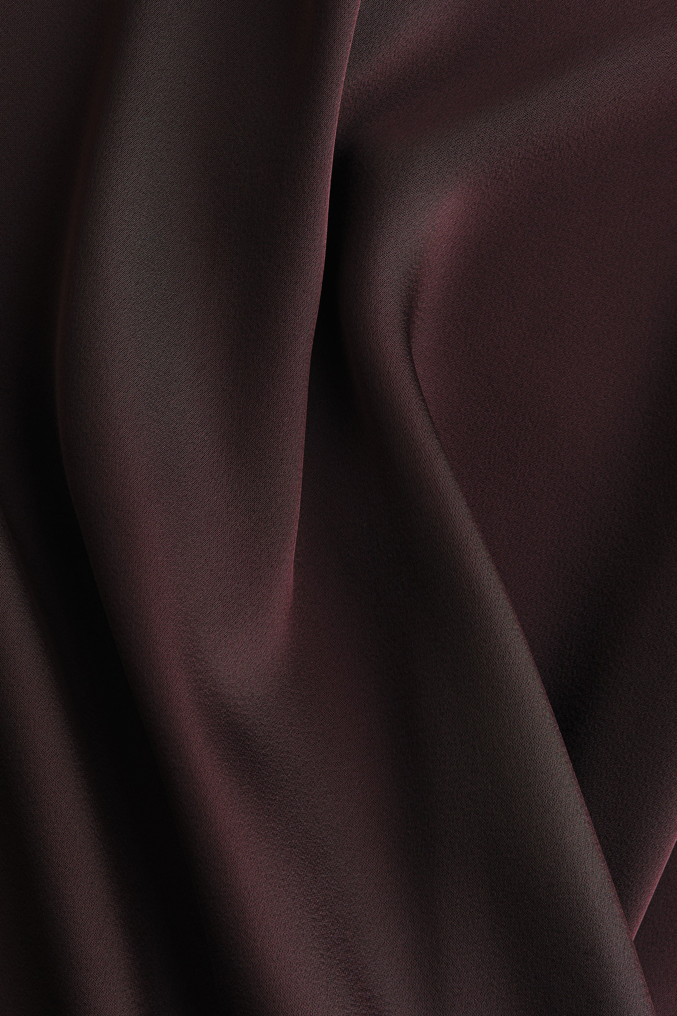 Robe sans manches en satin