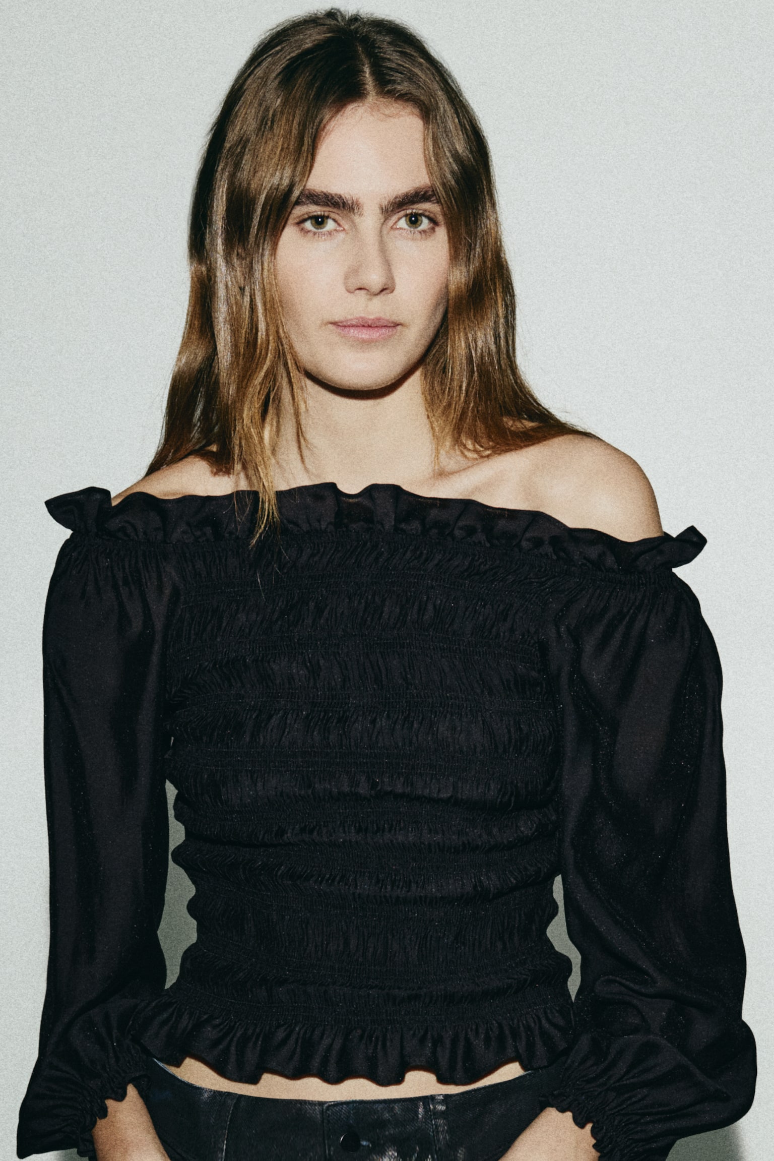 Smocked off-the shoulder blouse - Black/Plum purple - 1