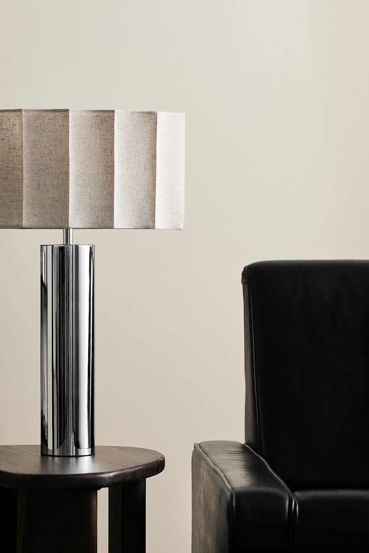 Pied de lampe conique en métal doré Greta | Maisons du Monde