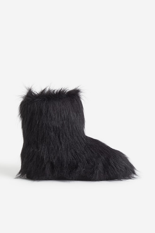 Fluffy boots - Black - 3