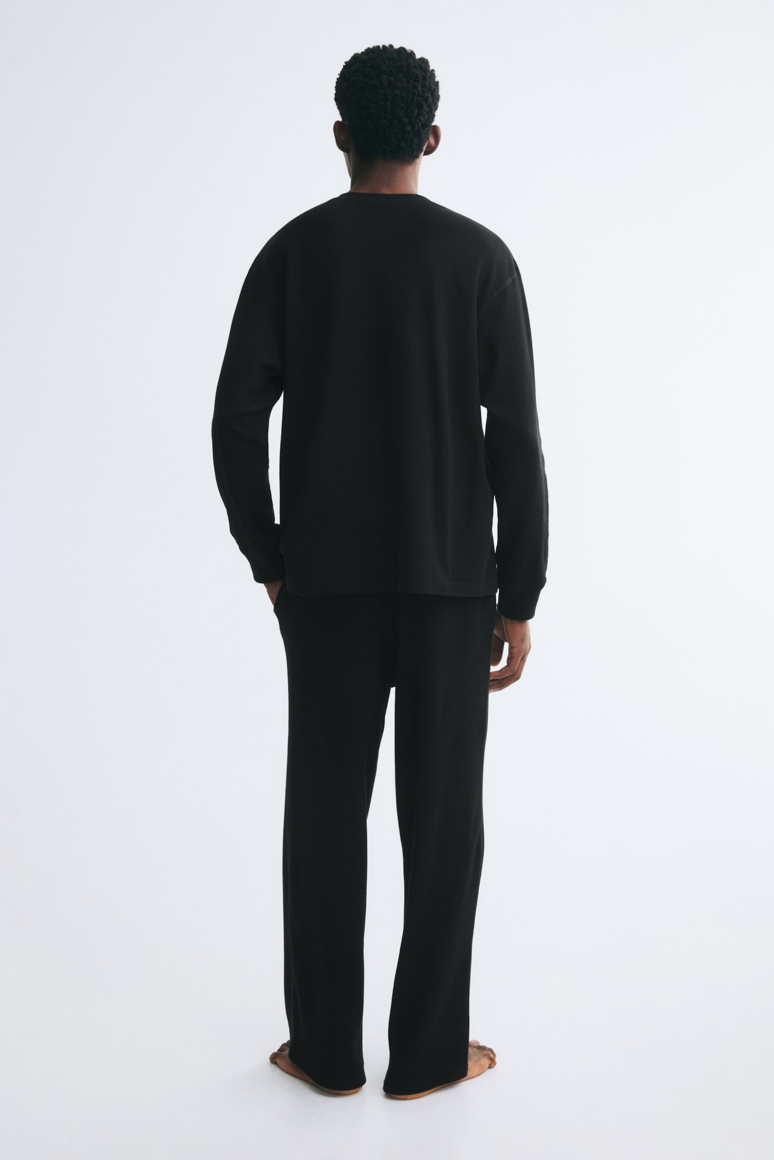 Мужские комплекты H&M 2-Piece Waffled Loungewear Set, цвет: Чёрный — фото 6