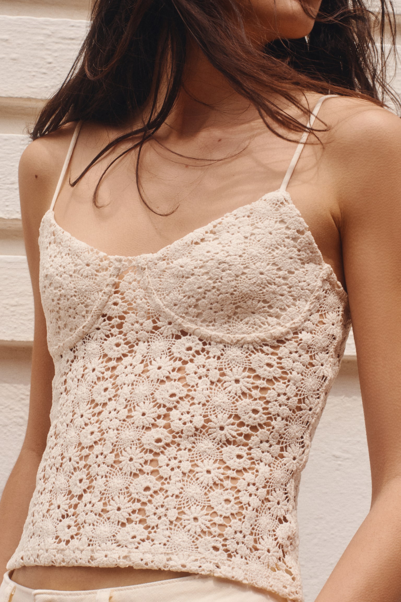 Crochet-look strappy top - 4