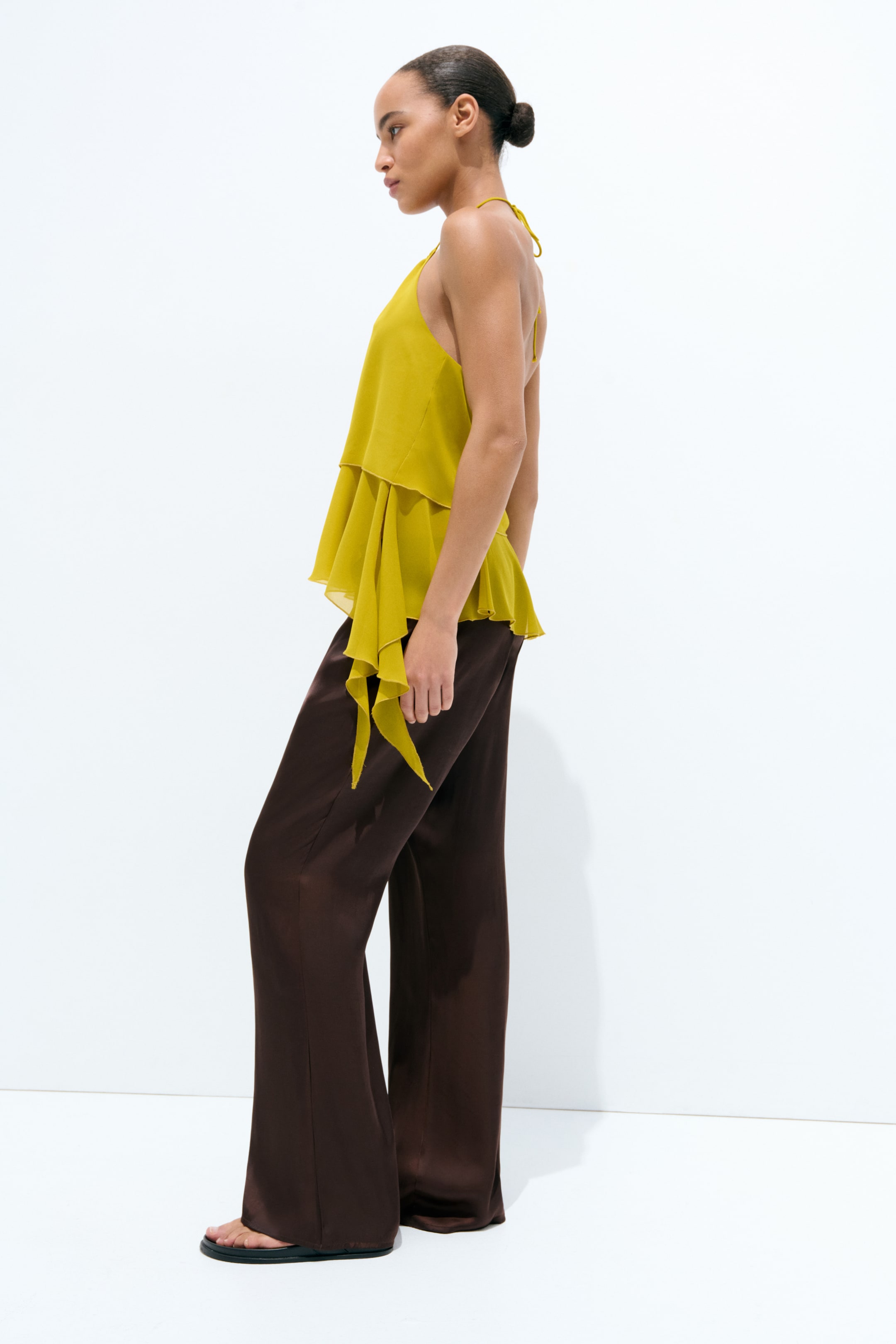 Pantalon évasé en satin