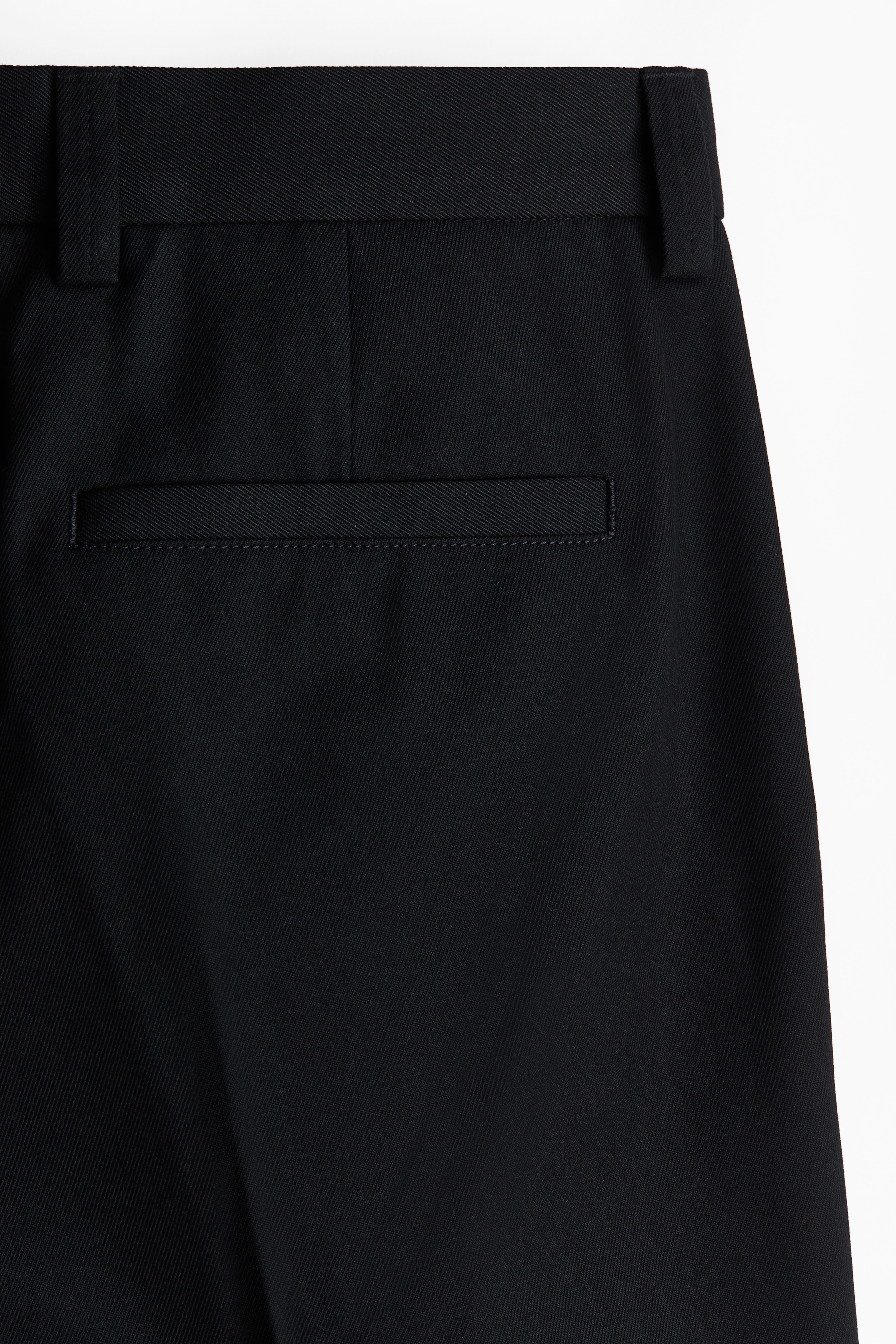 Relaxed-Fit Wide-Leg Tailored Pants