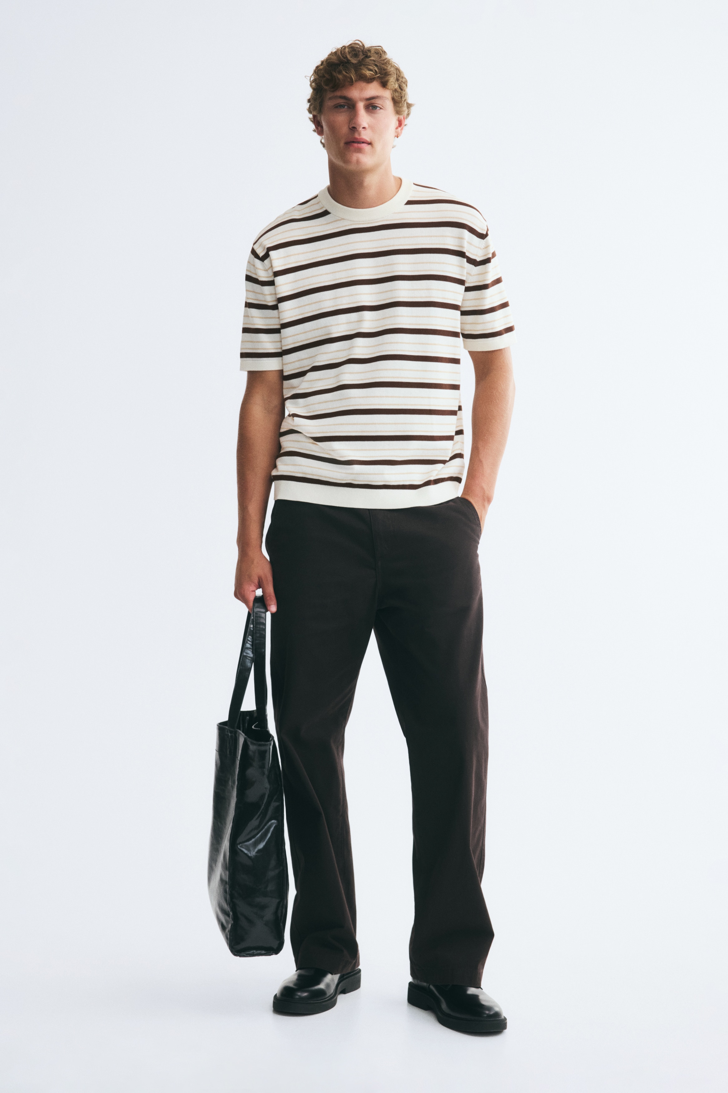 Áo thun dệt kim Relaxed Fit - Màu kem/Kẻ/Màu xanh tím than/Kẻ