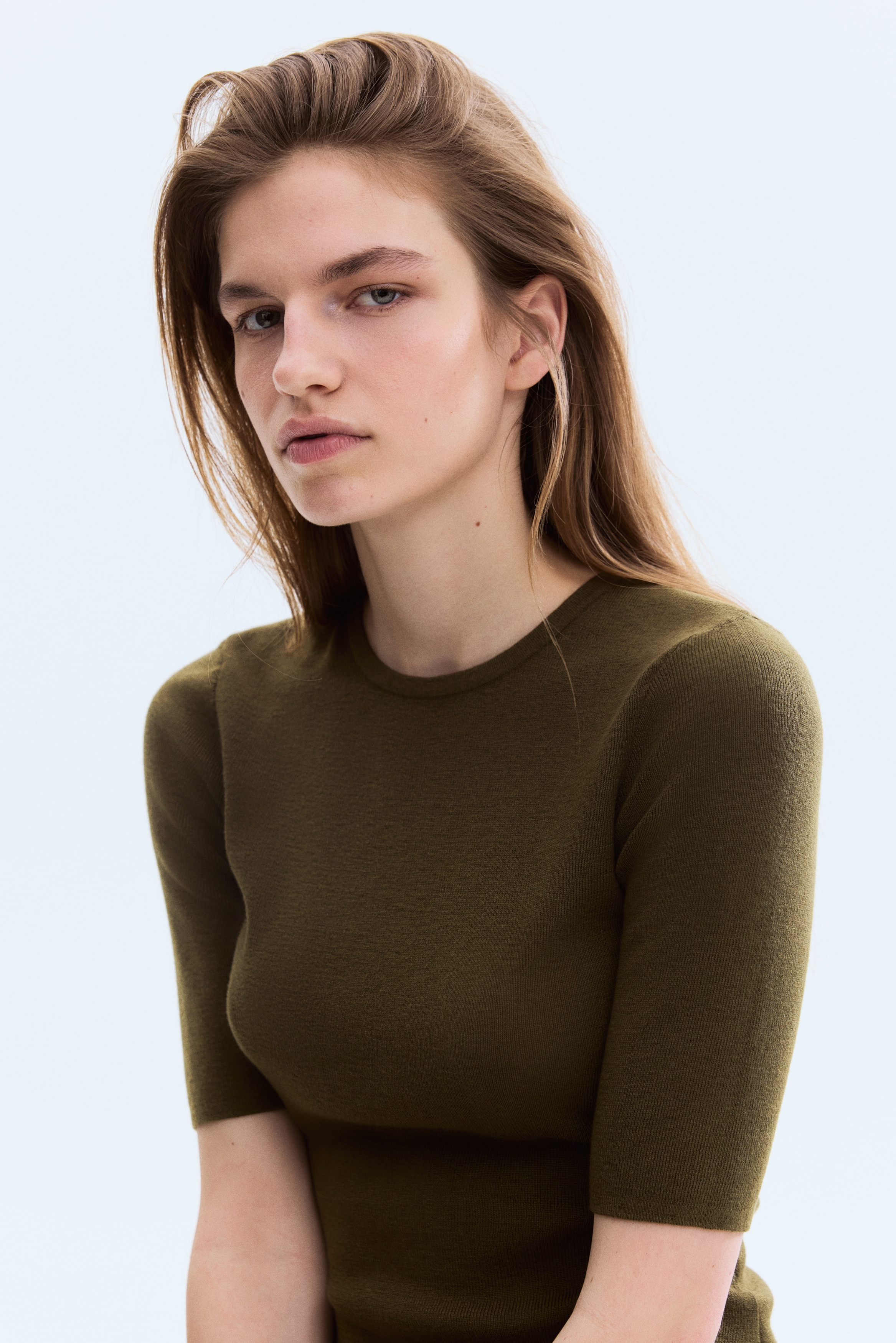 T-shirt en maille côtelée - Vert kaki foncé/Crème