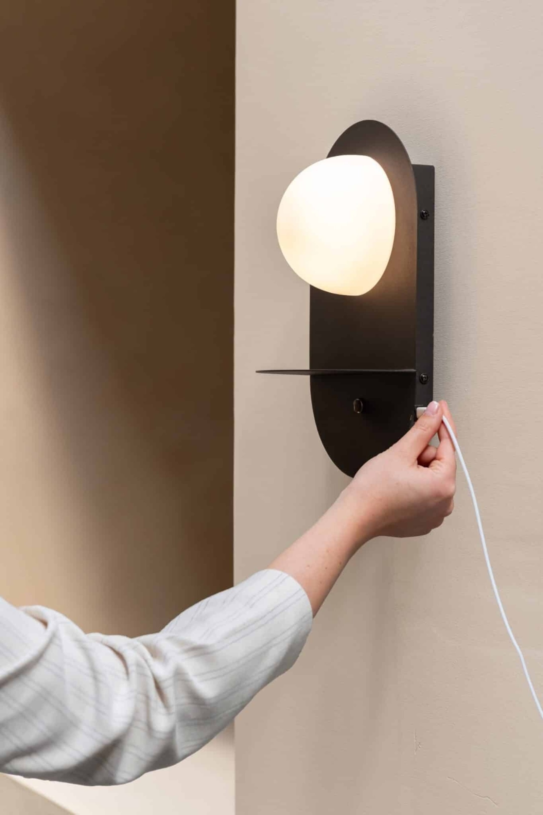 Größeres Bild ansehen: Tokyo Wandleuchte - Black - it's about RoMi | H&M DE 5