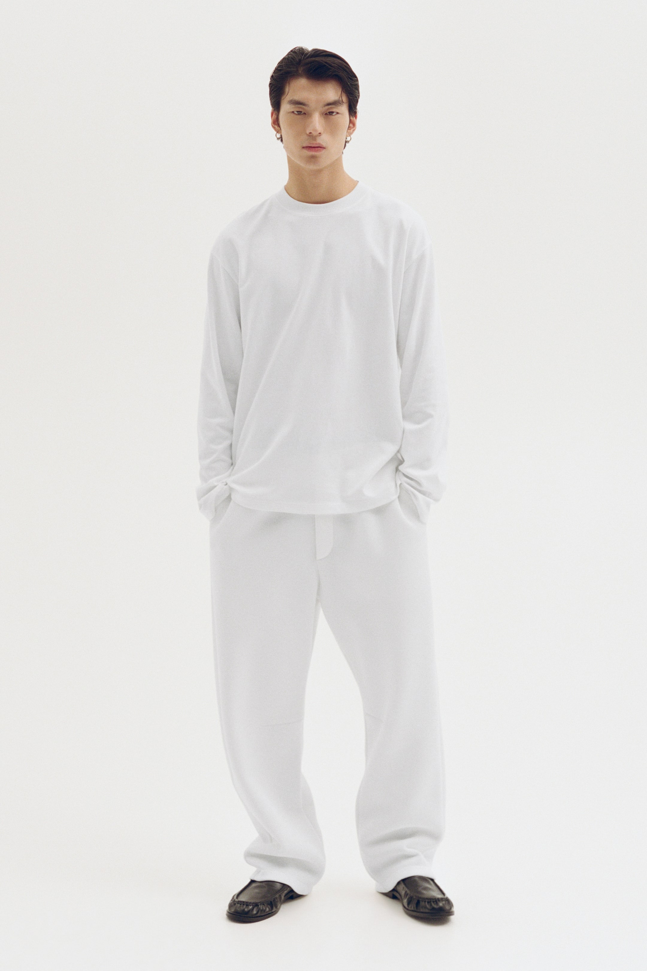Nagyobb kép megtekintése: Hosszú ujjú póló Cooling Relaxed Fit - Fehér - FÉRFI | H&M HU 1