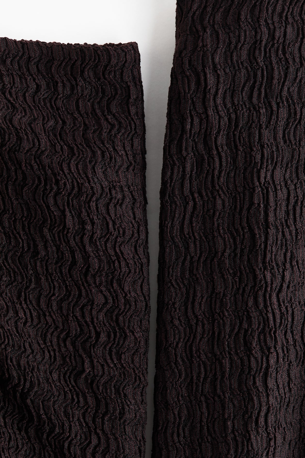 MAMA 2-Piece Textured Jersey Set - image 3