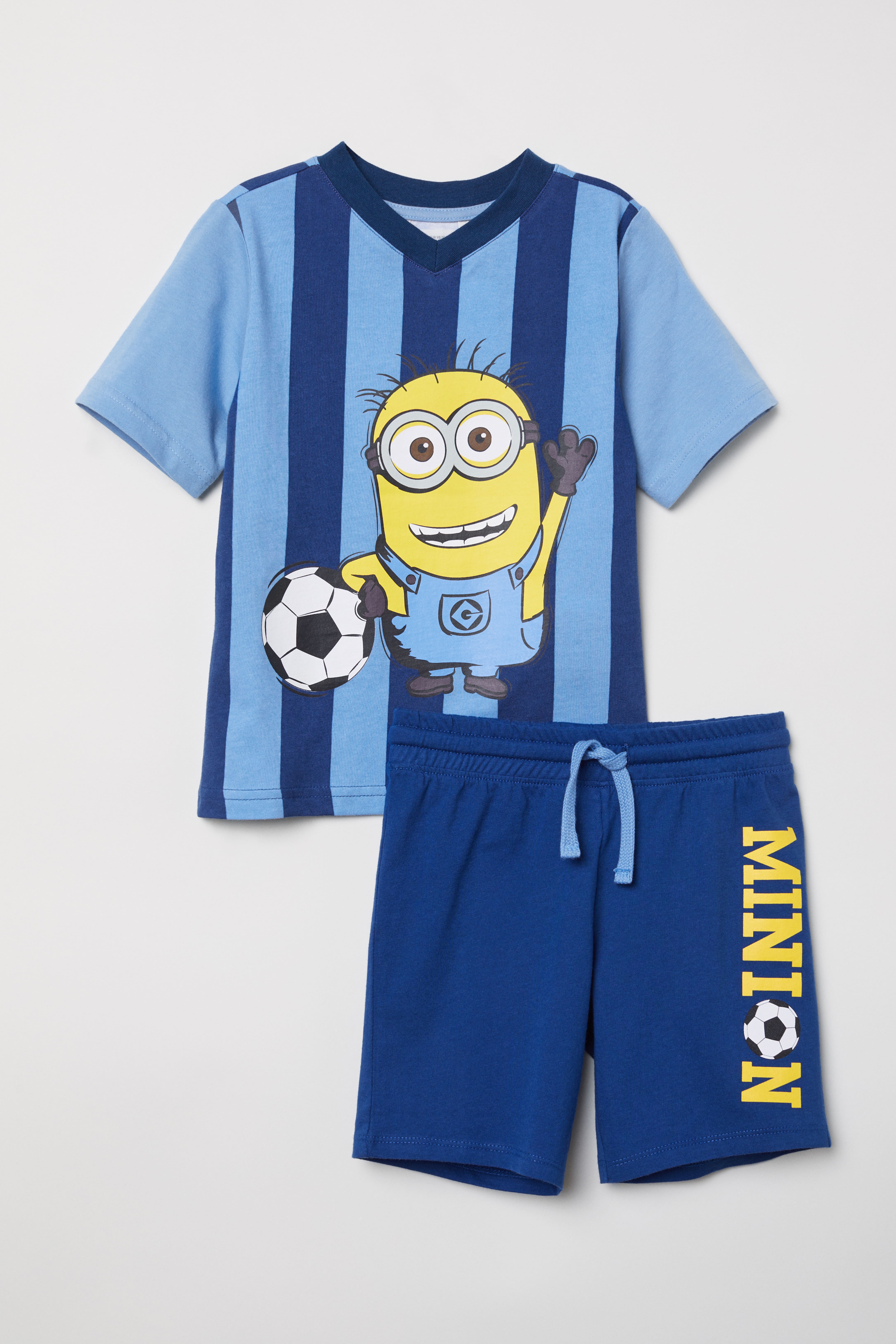 Minion t shirt h&m hotsell