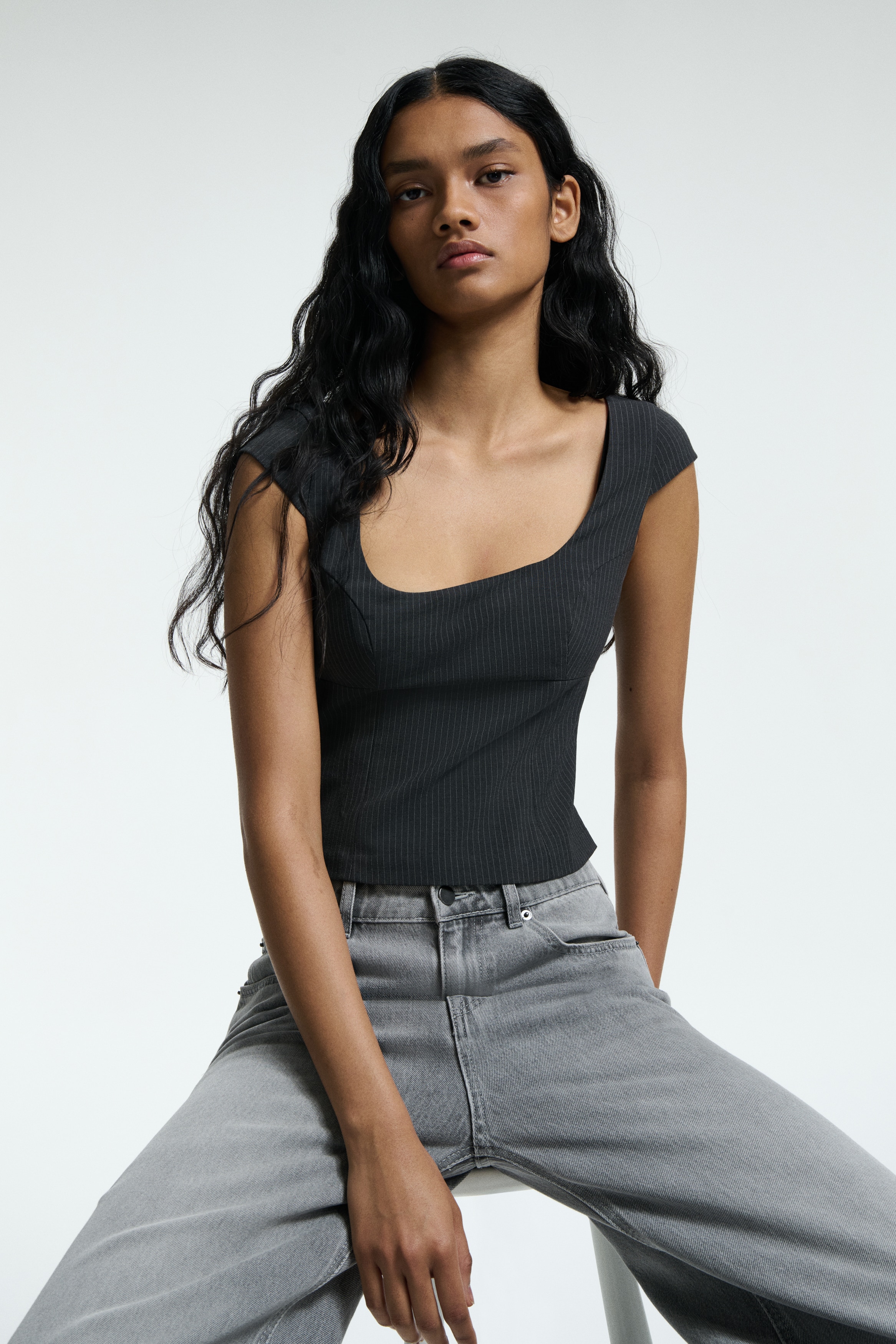 H & M - キャップスリーブトップス - グレー