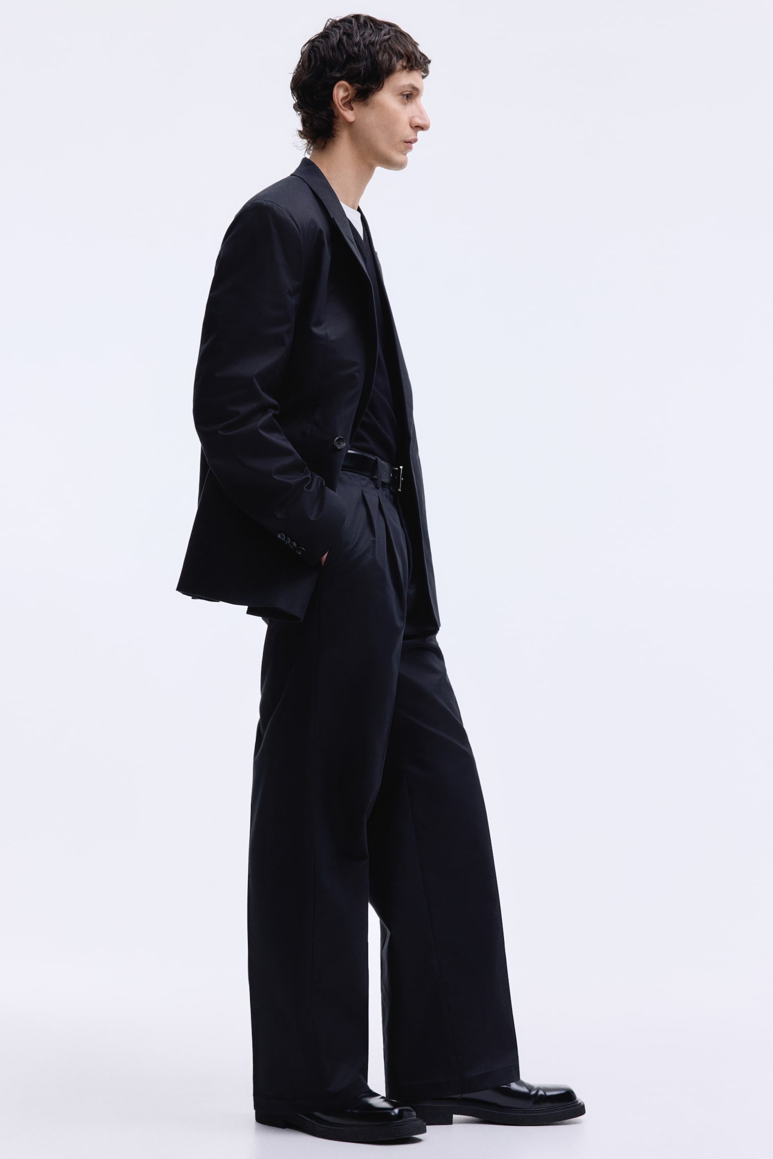 Loose-Fit Tailored Pants - 8