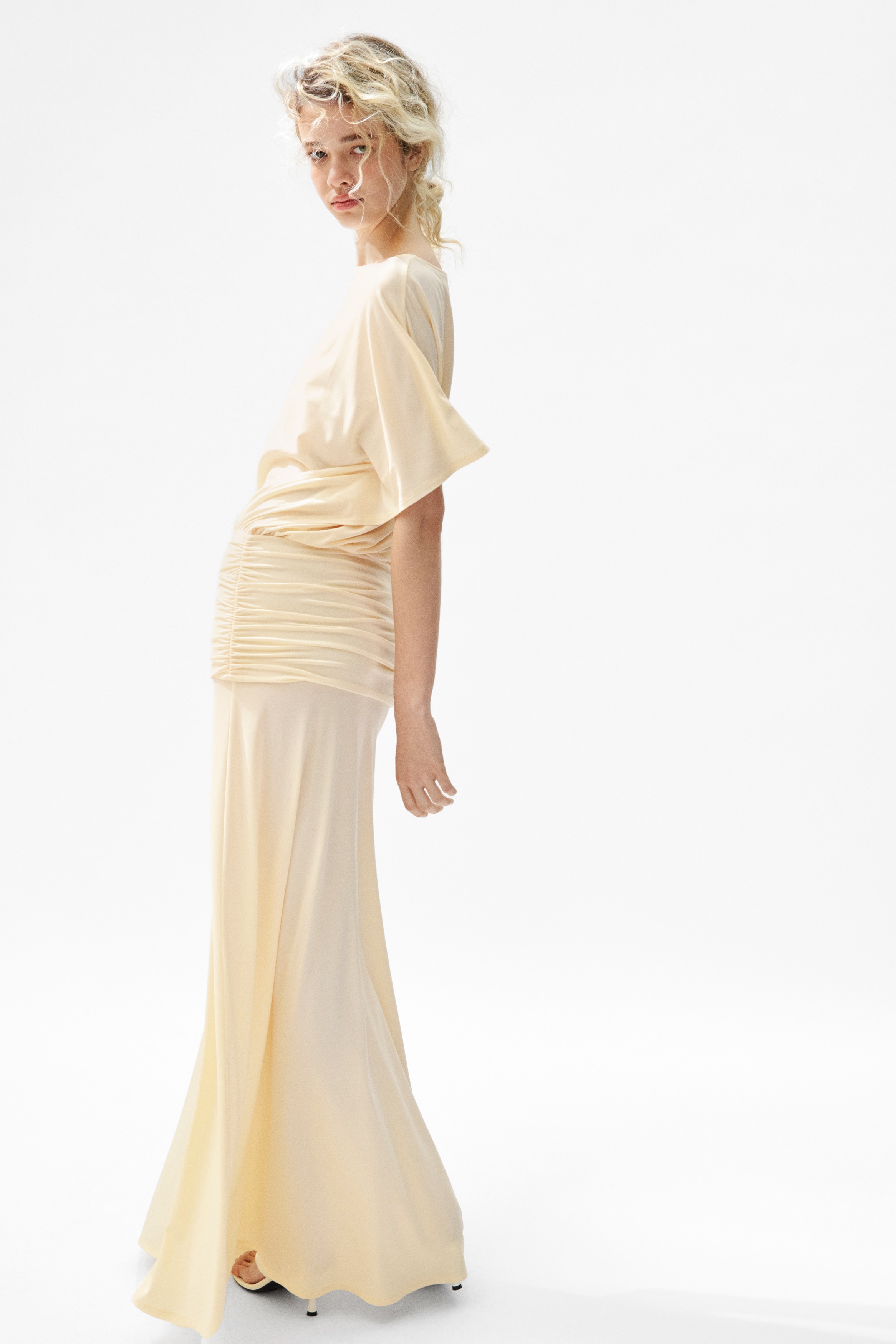 Ladies - Light Yellow Draped Maxi Dress - Size: XXL - H&M Ladies - Light Yellow Draped Maxi Dress - Size: XXL - H&M