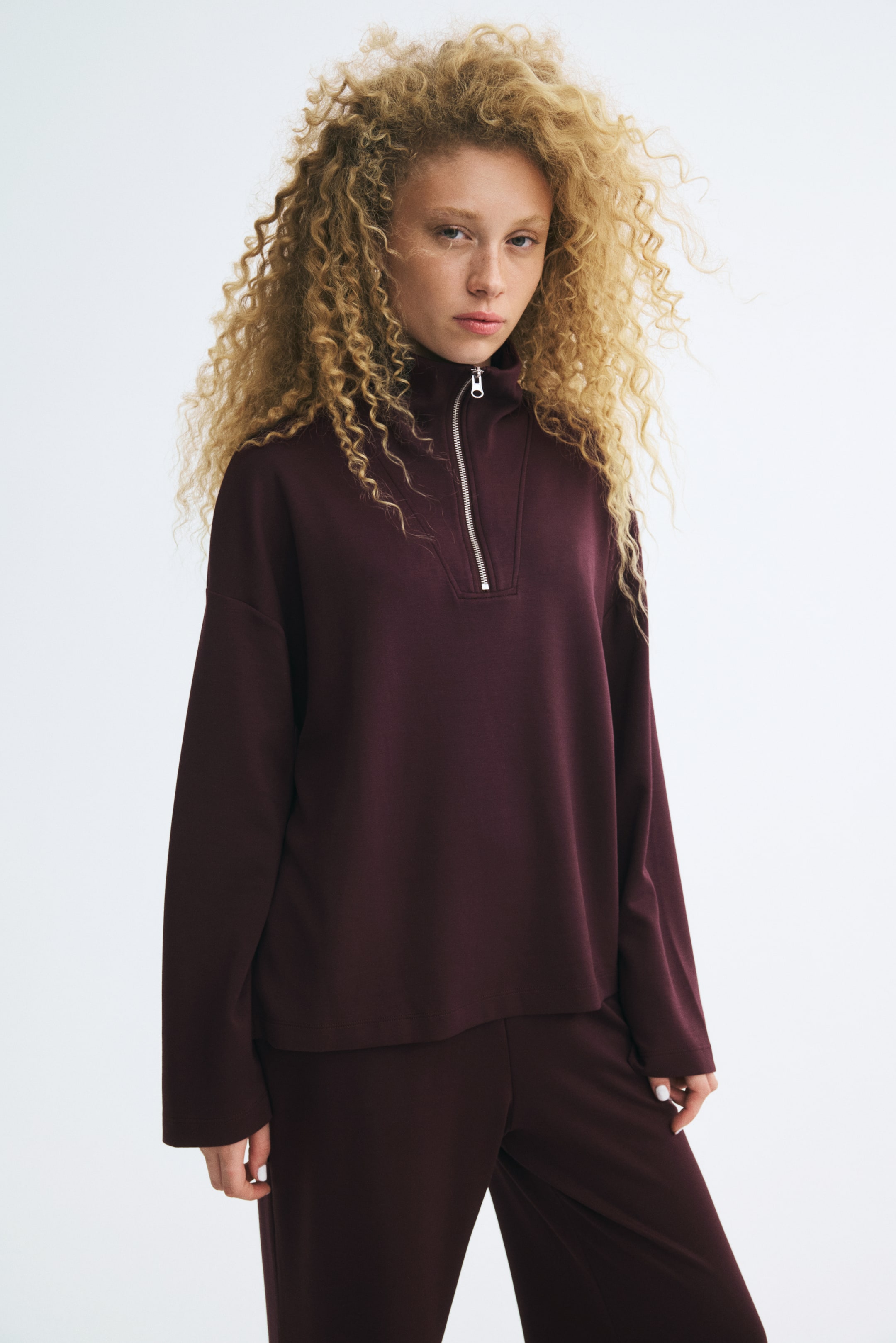 View larger image: Zip-top sweatshirt - Burgundy - Ladies | H&M 1