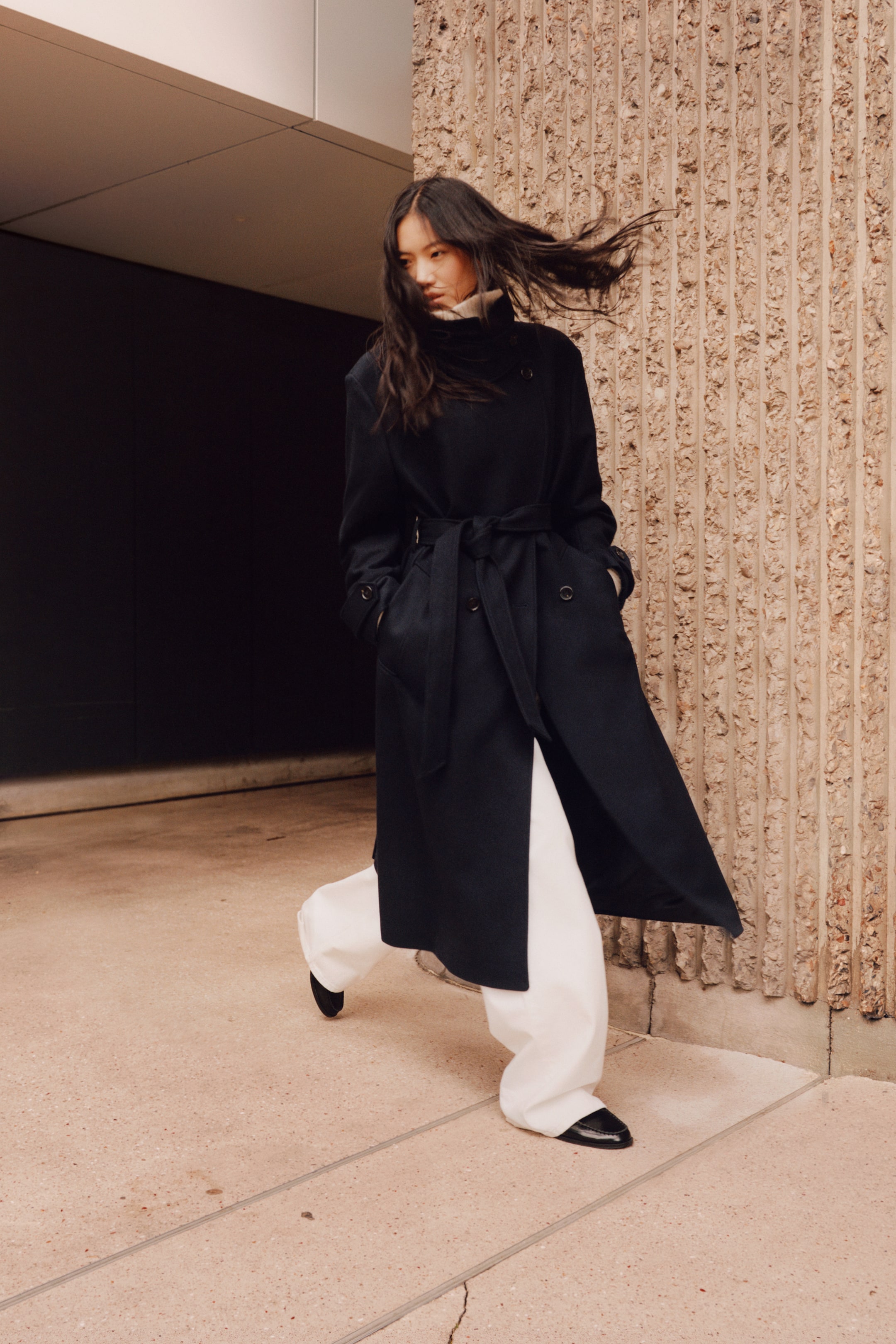 View larger image: Double-breasted wool-blend coat - Navy blue - Ladies | H&M 1
