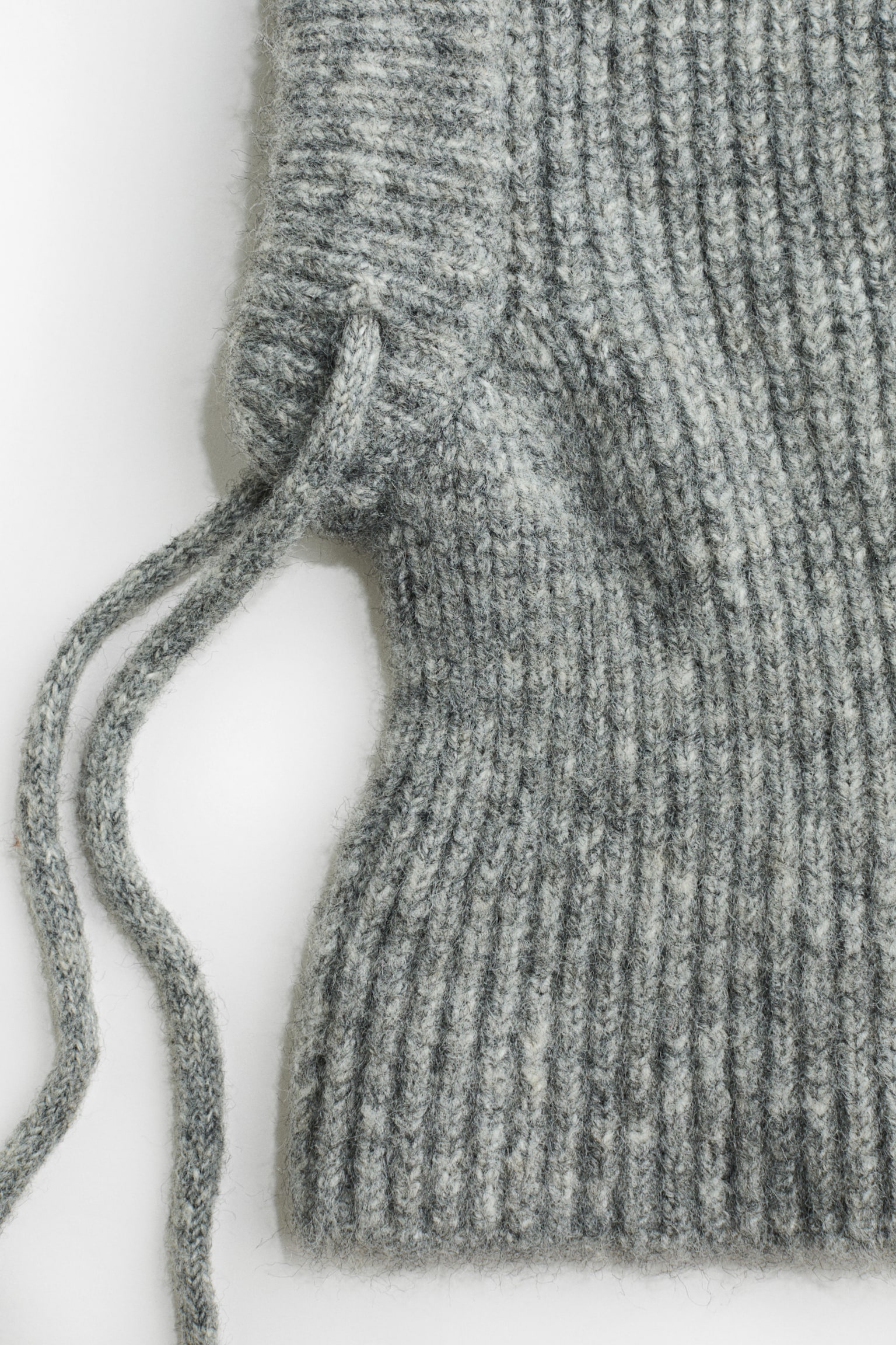 Женская балаклава H&M Rib-Knit Balaclava, цвет: Серый меланжевый — фото 2