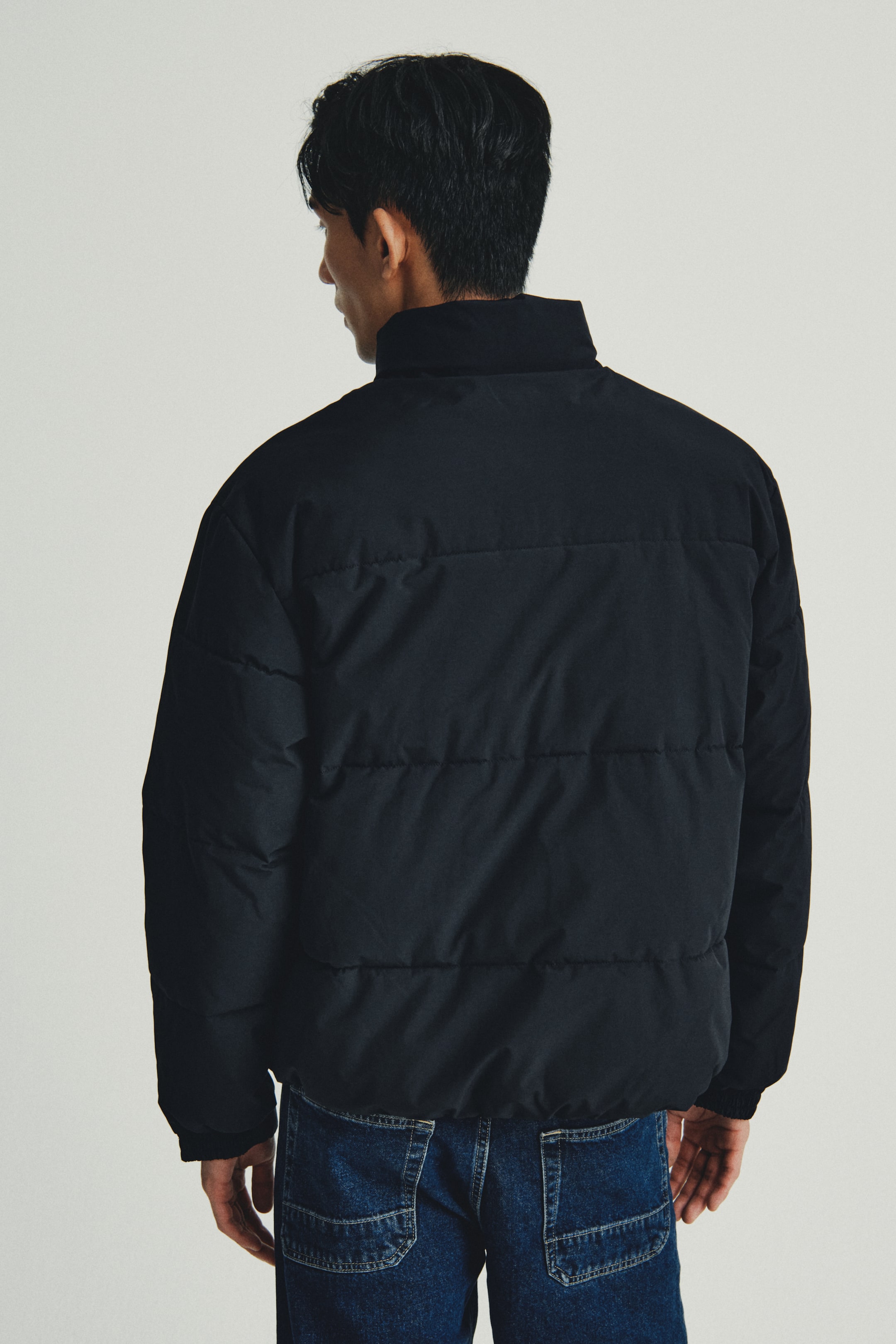 拡大画像を表示: ウォーターリペレントパファージャケット - ブラック - Men | H&M JP 4