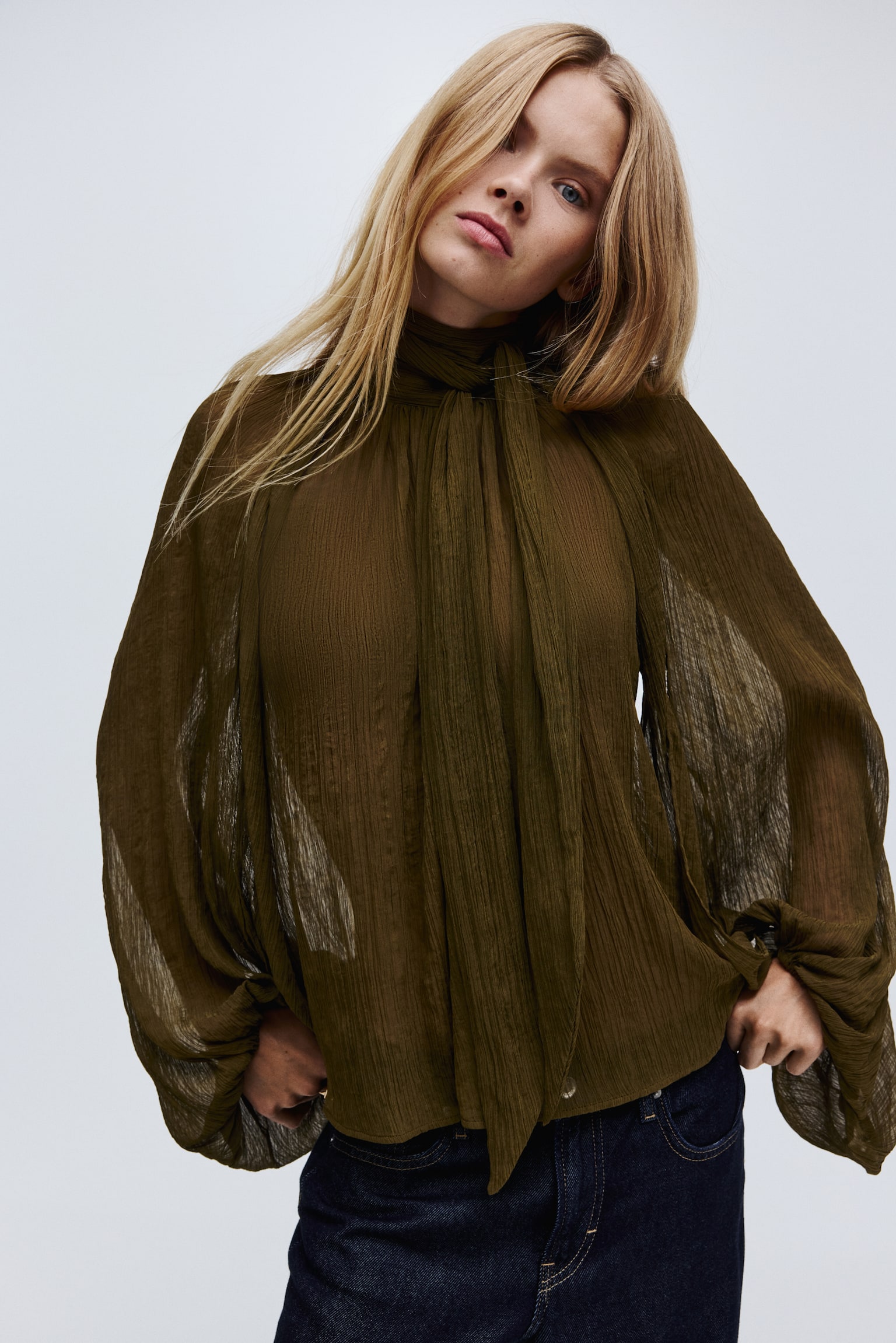 Áo kiểu buộc nơ cổ - Màu vàng ô liu - 5