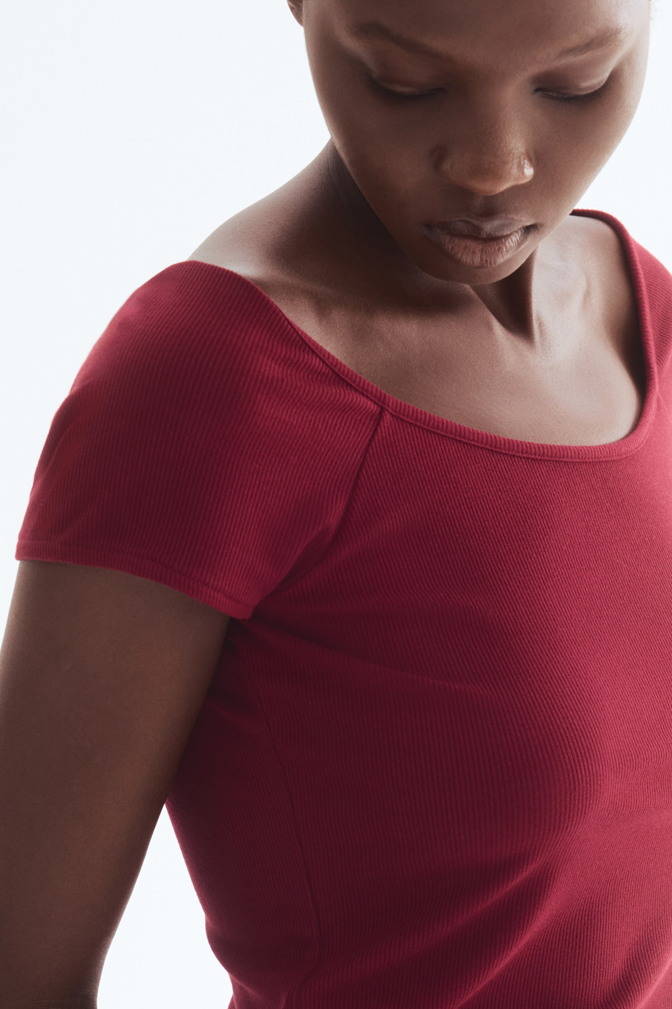 View larger image: Ribbed Top - Dark red - Ladies | H&M US 3