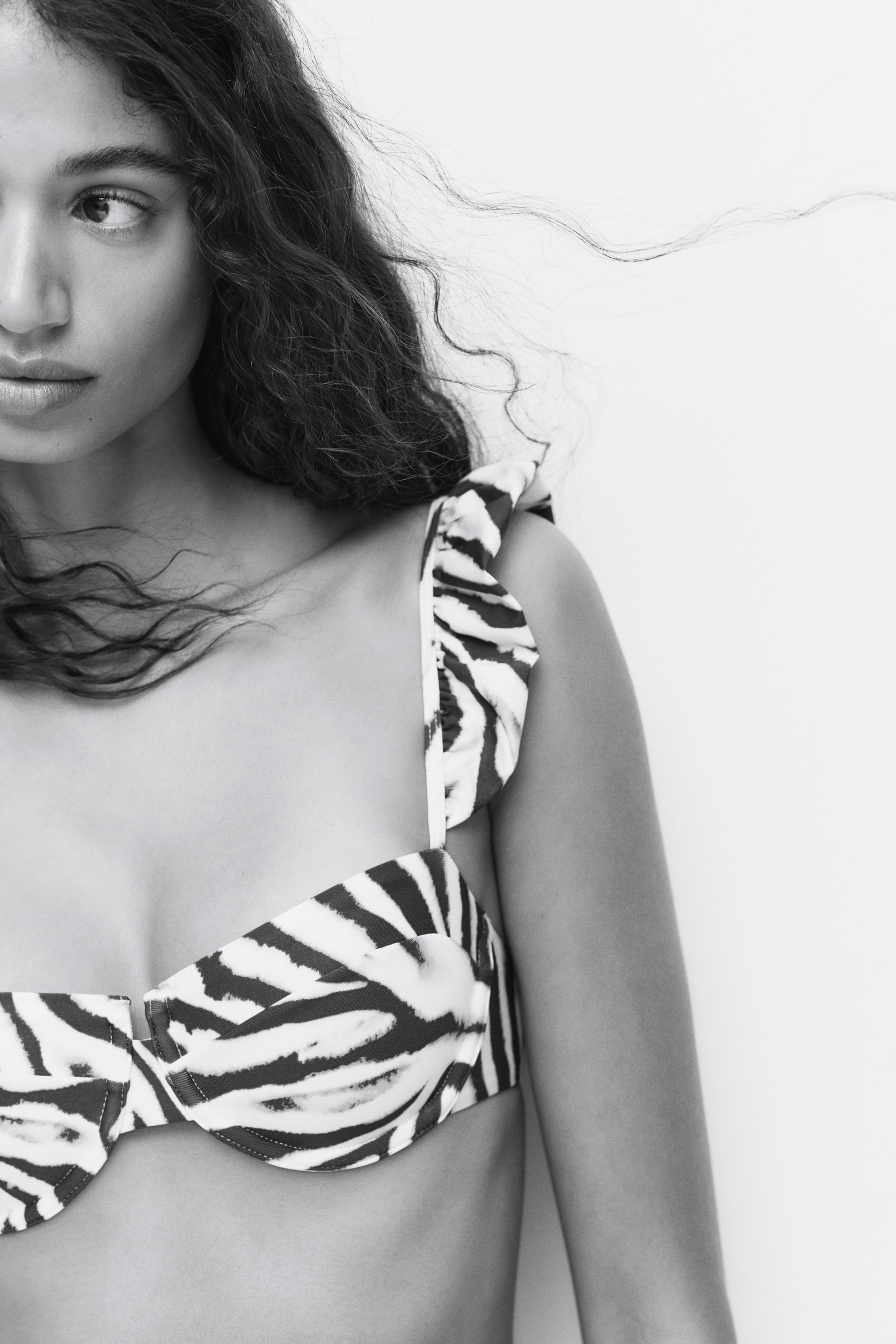 View larger image: Bikini top - White/Zebra print | H&M IN 3