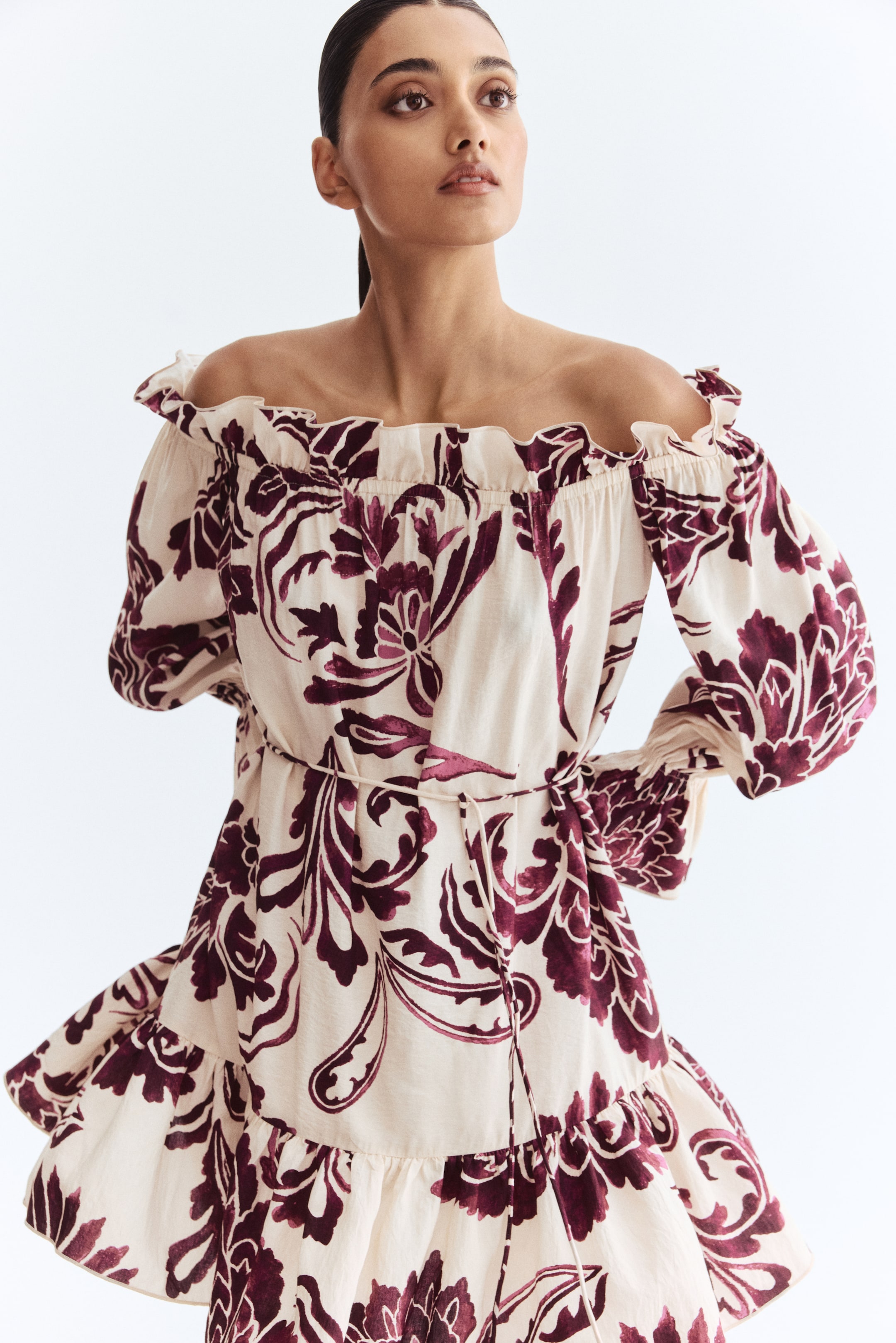 View larger image: Off-the-shoulder dress - Powder pink/Burgundy patterned - Ladies | H&M SG 1