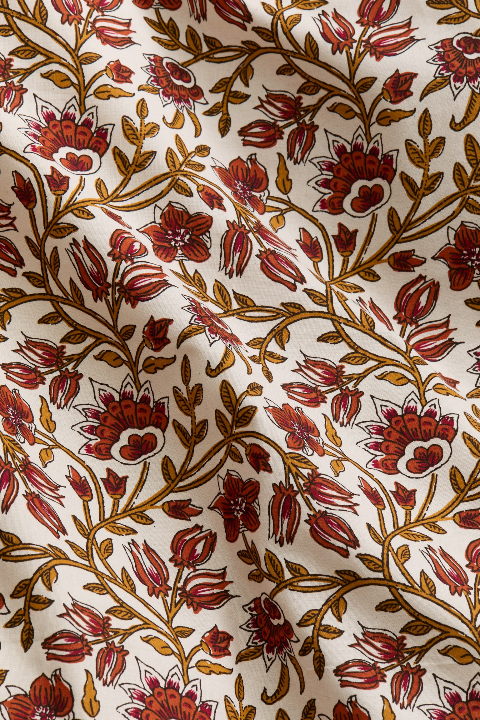 Single patterned bed sheet set - Red/Floral - 3