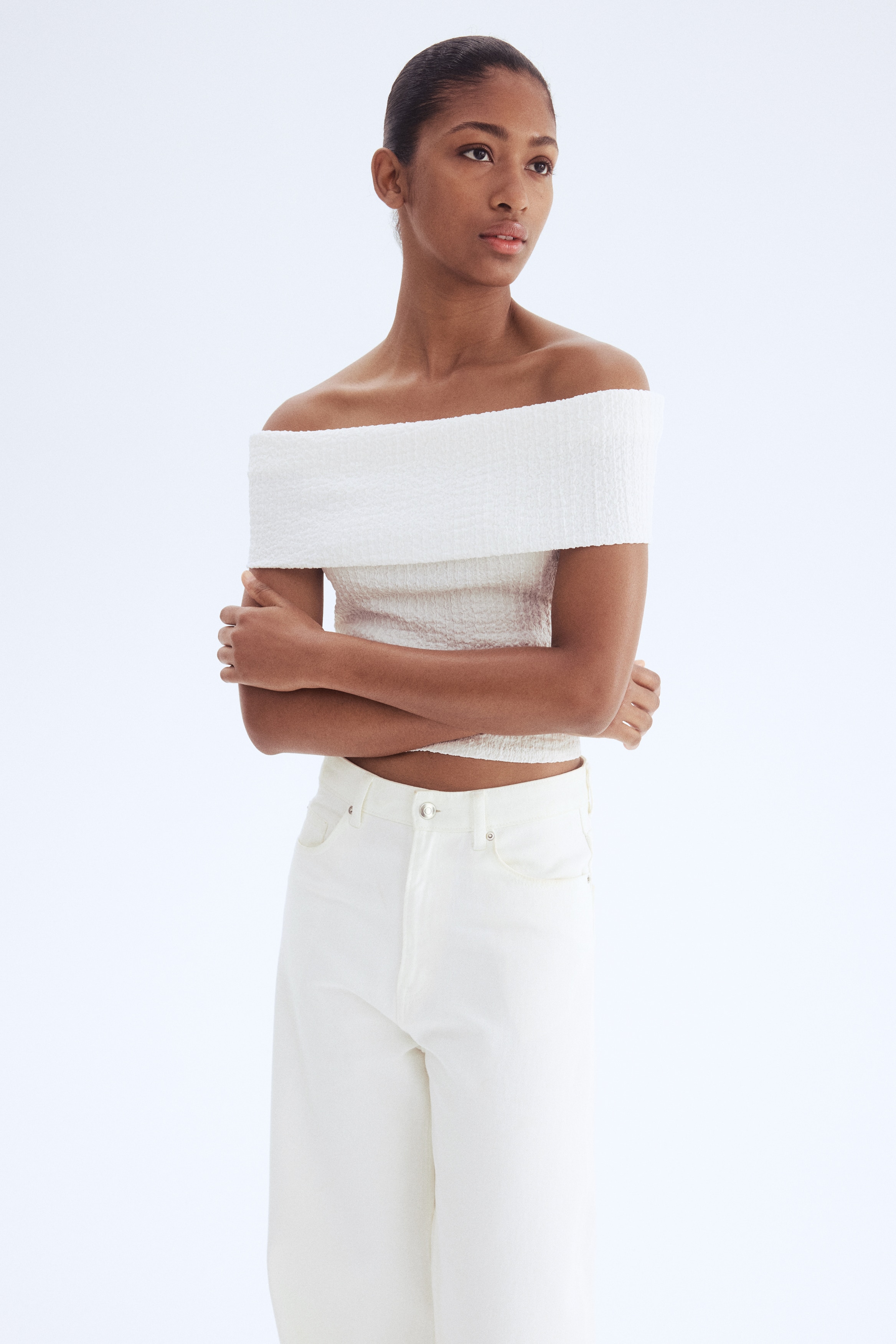 Off-the-shoulder top