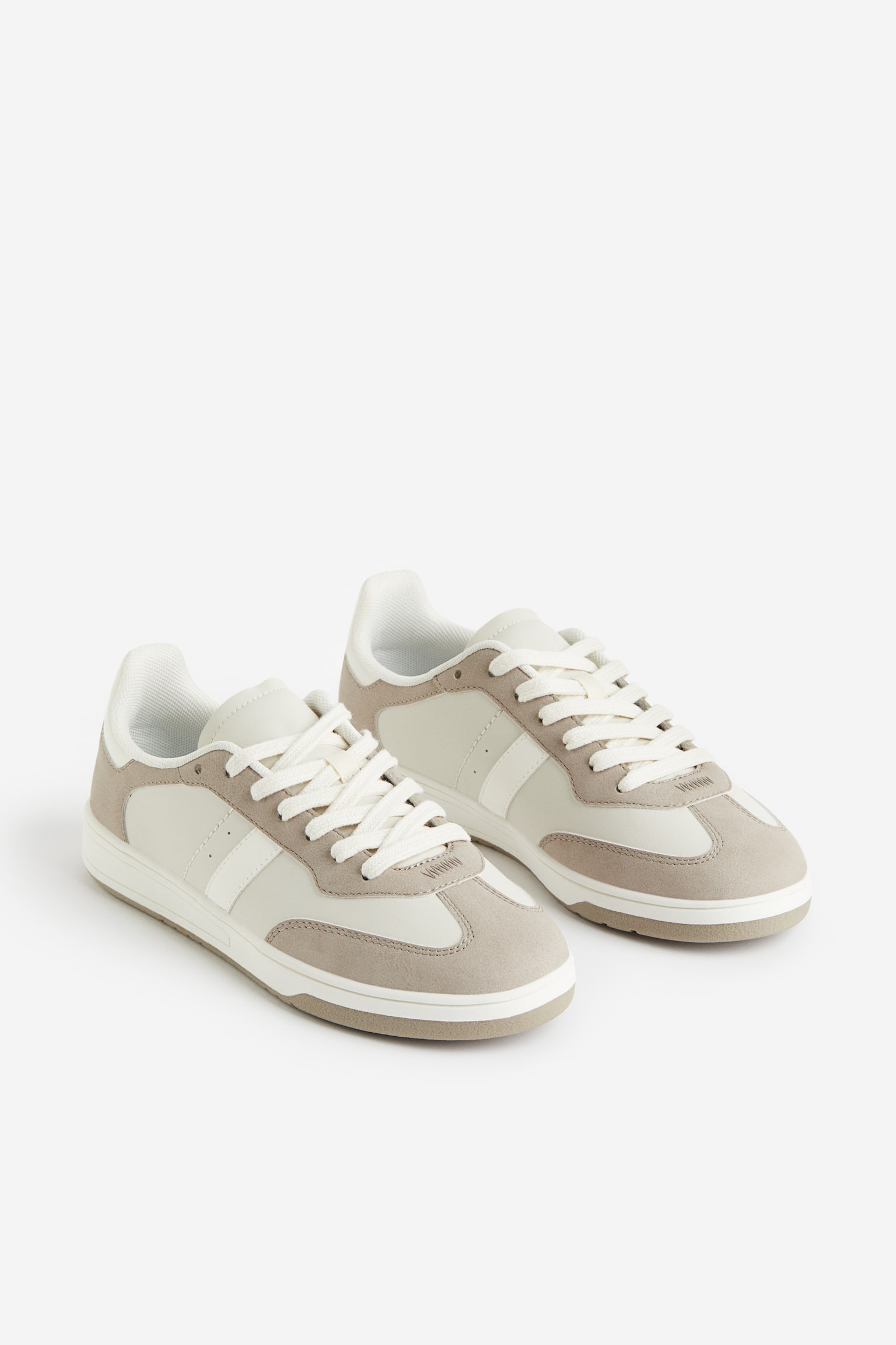 Trainers - Beige/Block-coloured/Black/White/Block-coloured/White/Block-coloured/Beige - 1