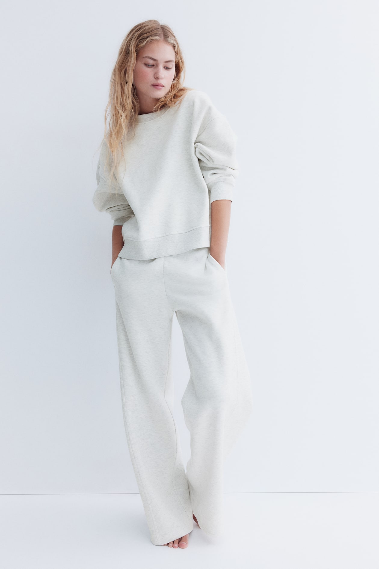 2-Piece Sweatshirt and Joggers Set - image 4