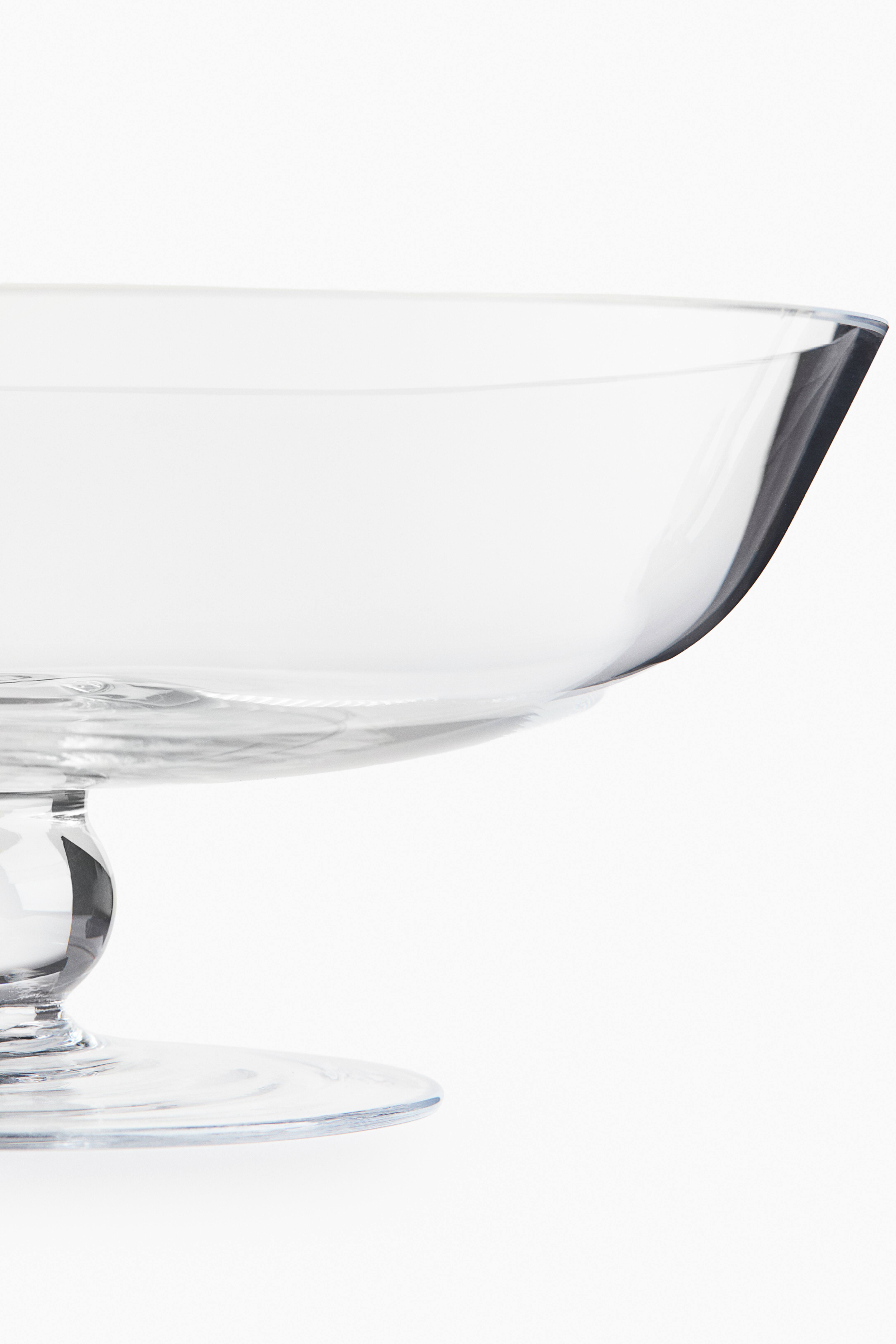 Bol en verre sur pied