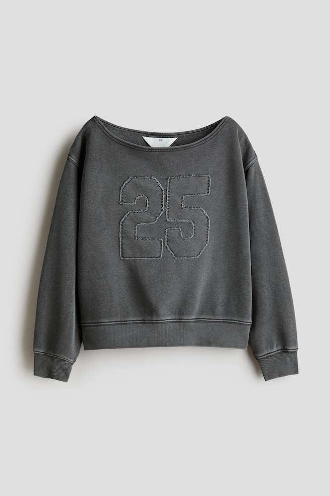 Off-Shoulder-Shirt in Oversize-Passform - Dunkelgrau/25/Helles Mattrosa/Amour/Cremefarben/London - 1