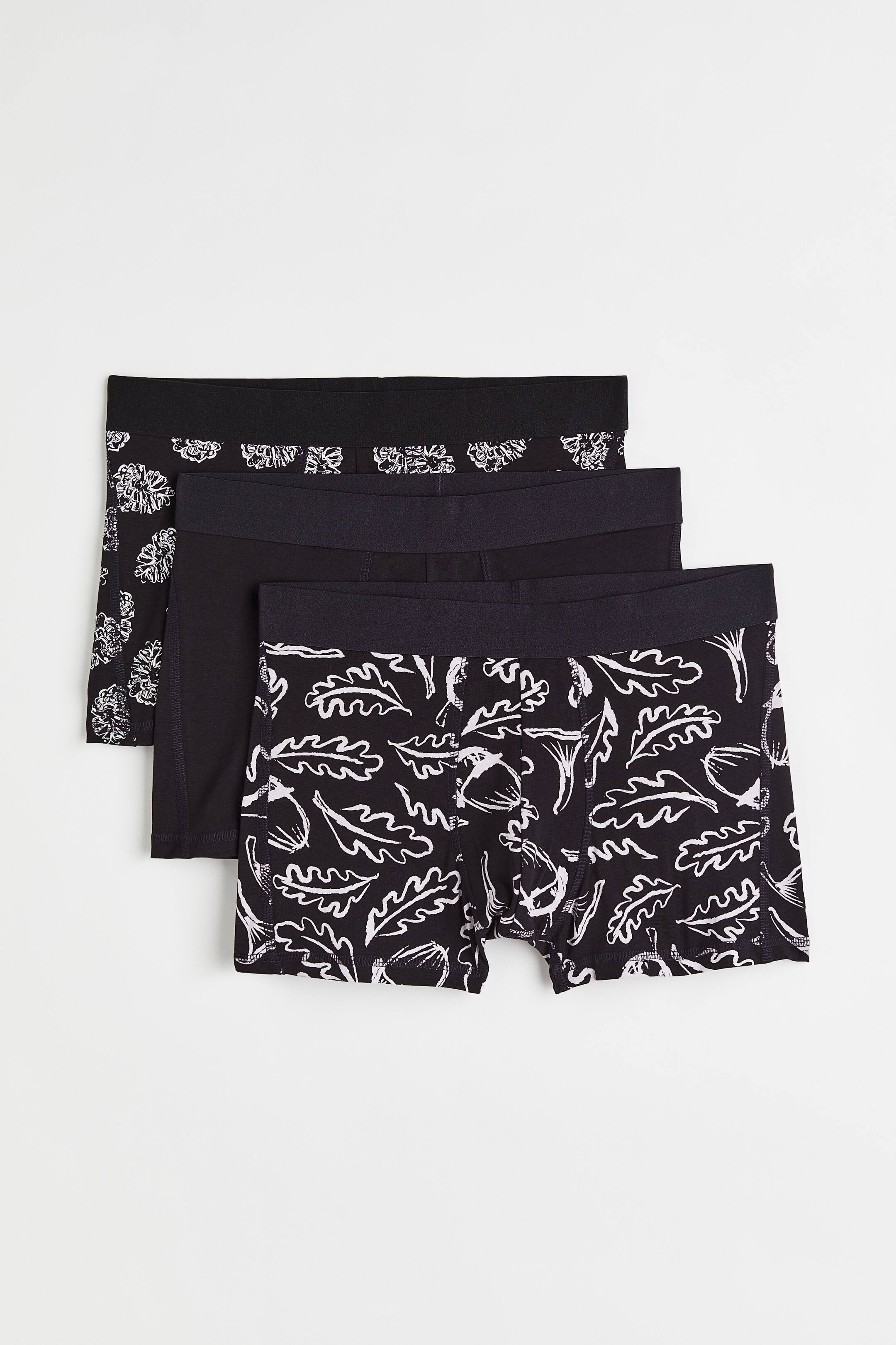 View larger image: 3-pack Short Boxer Briefs with Lycra® - Black/leaves - Men | H&M PH 1
