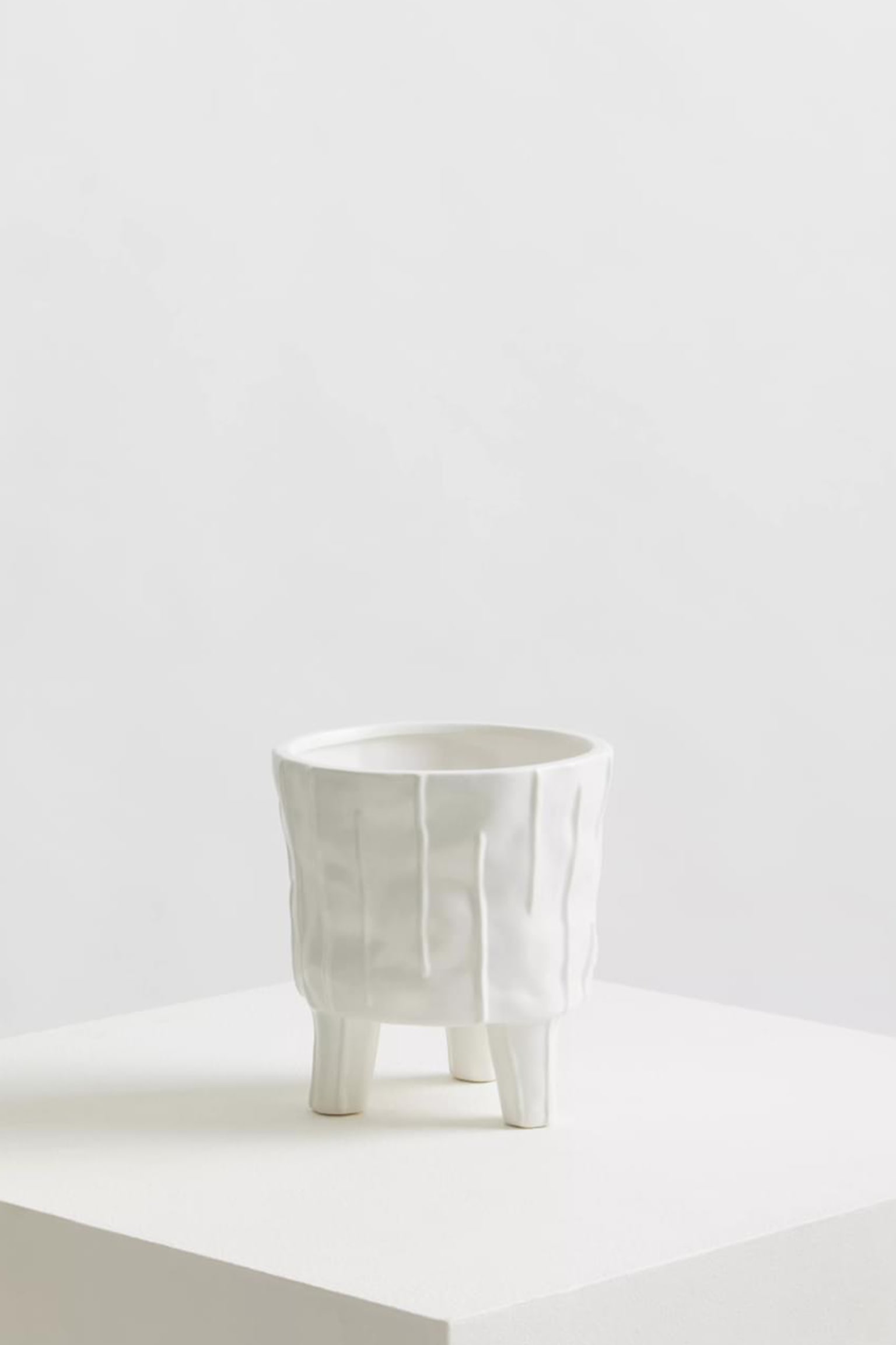 Fara Large Planter - White - 7