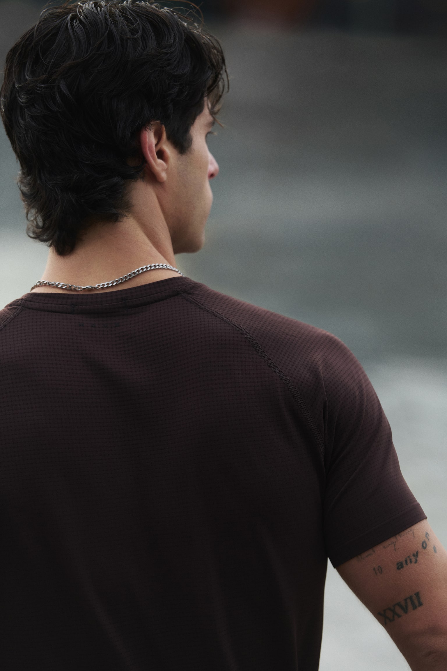 טישירט ספורט DryMove™‎ Muscle Fit‎ - חום כהה/שחור/ורוד כהה - 3