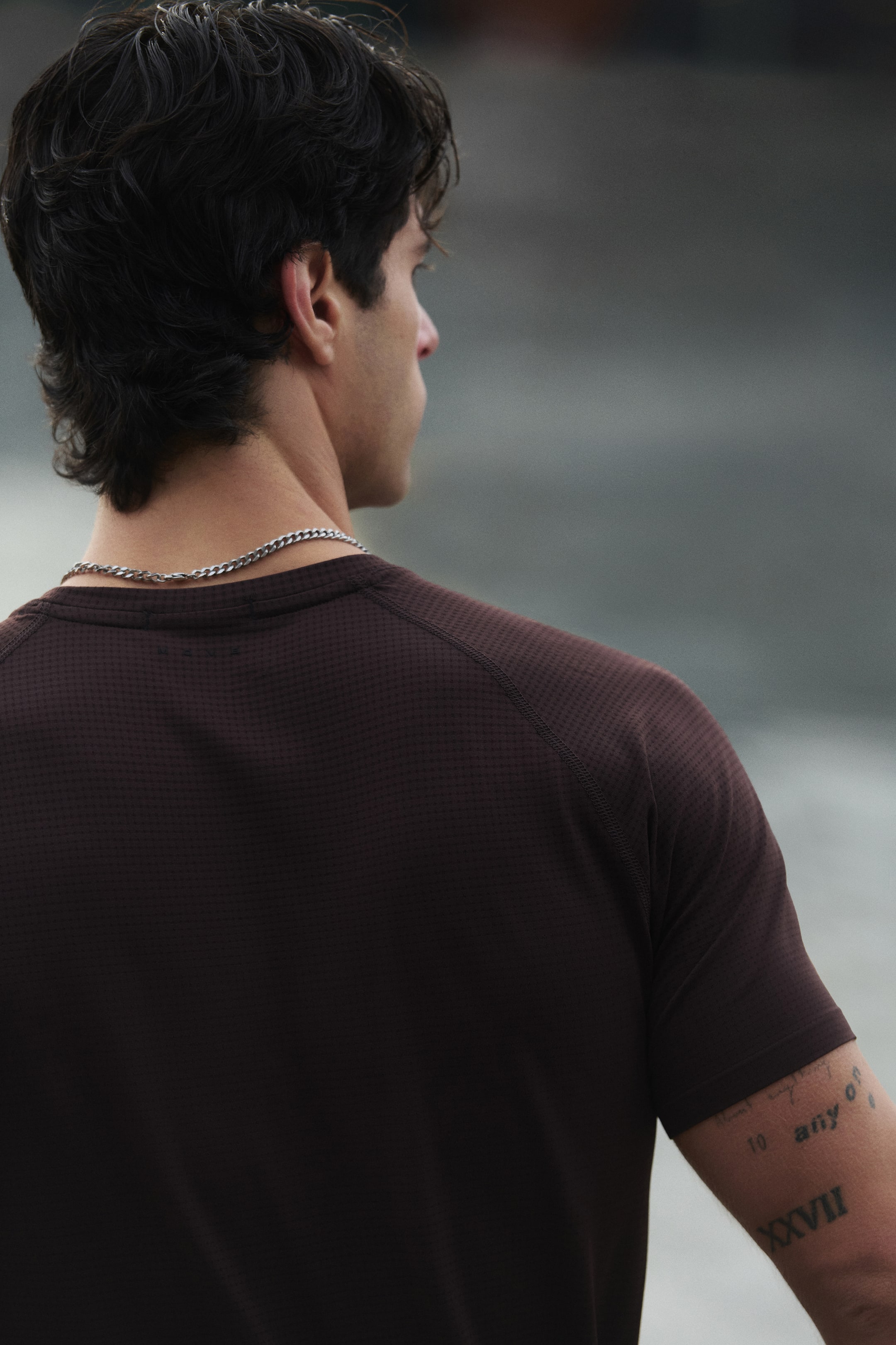 View larger image: Muscle Fit Sports T-Shirt with DryMove™ - Dark brown - Men | H&M US 4