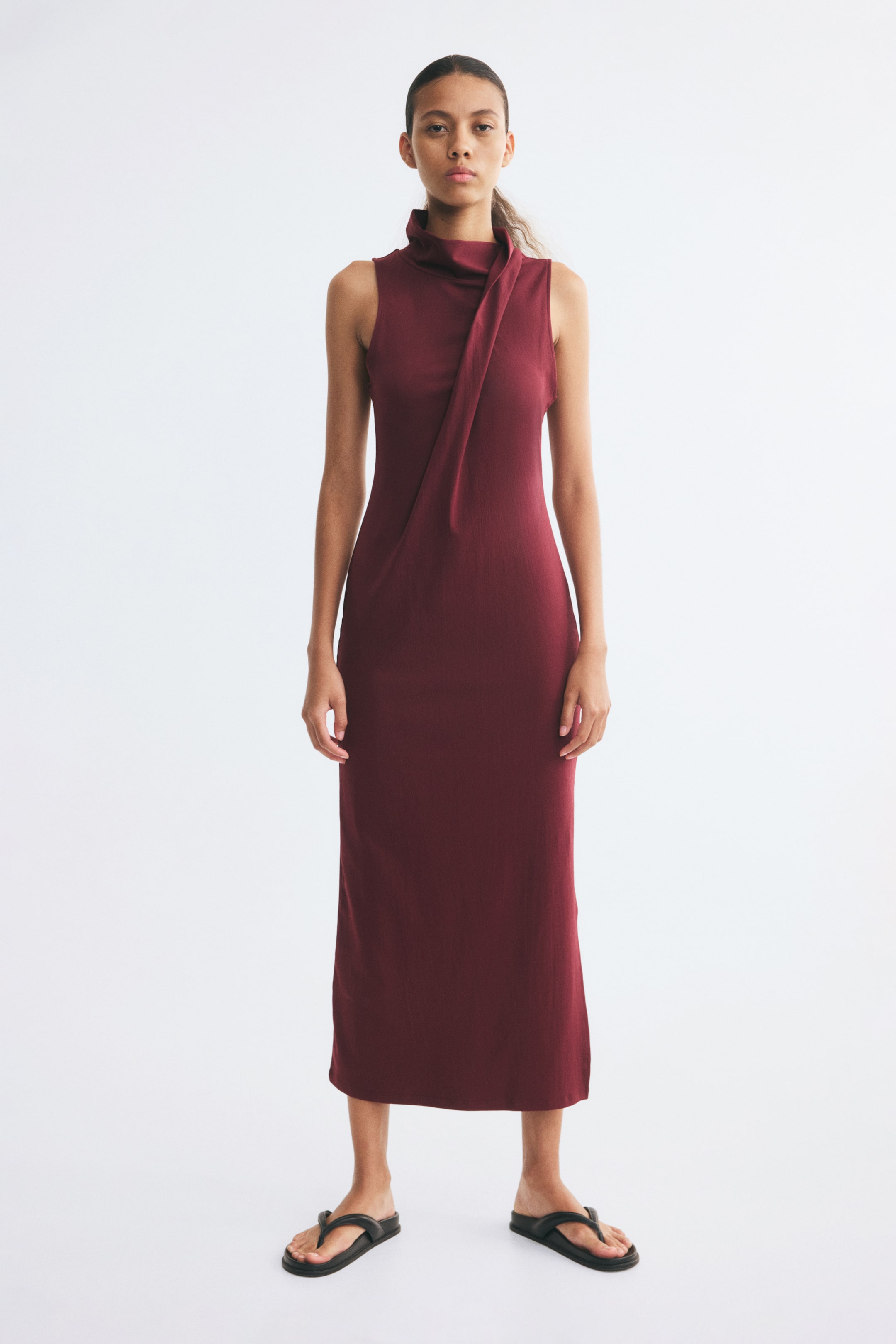 View larger image: Wrap-Detail Dress - Dark red - Ladies | H&M US 1