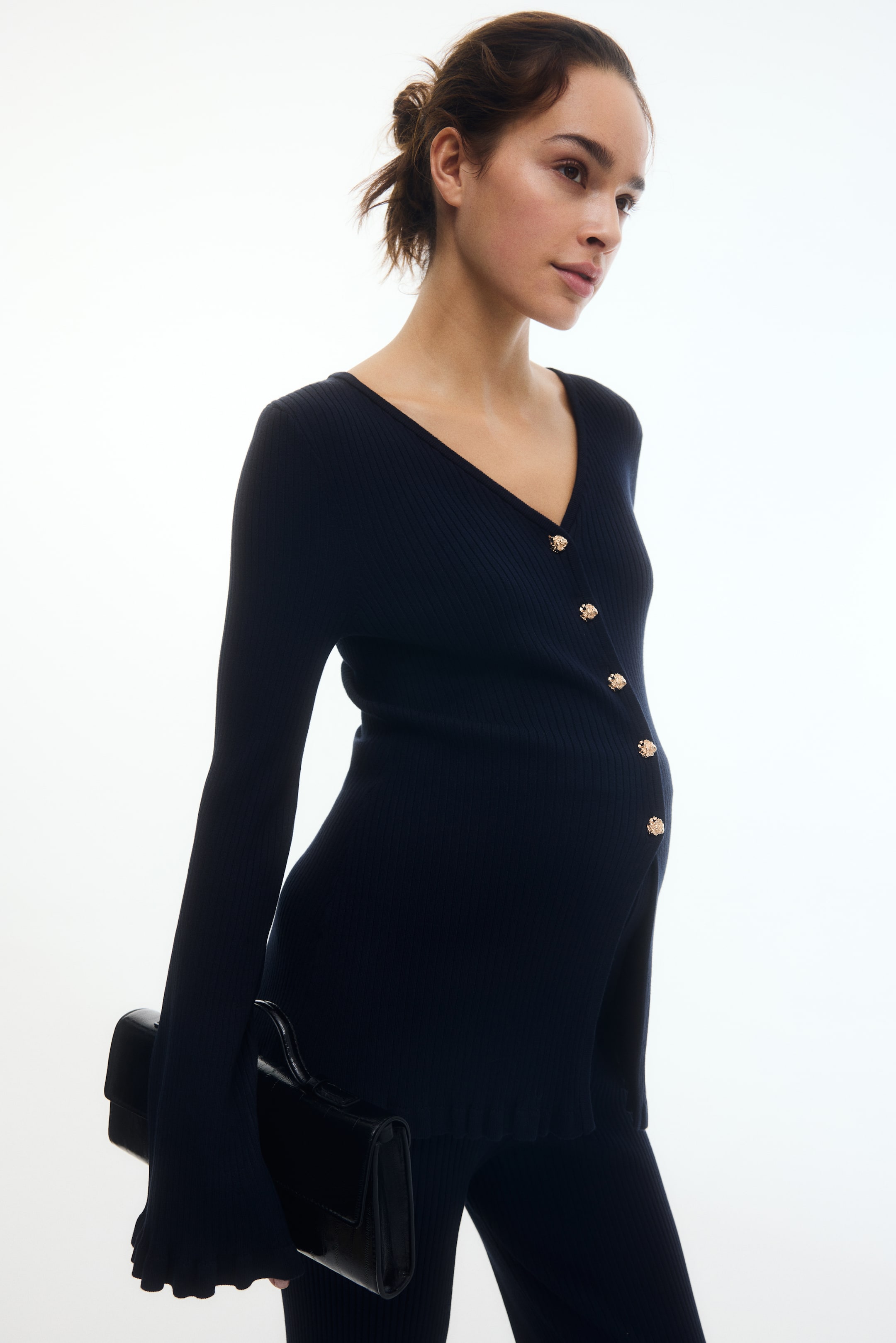 Büyük resmi görüntüle: MAMA Lastik Örgülü Hırka - Lacivert - KADIN | H&M TR 4