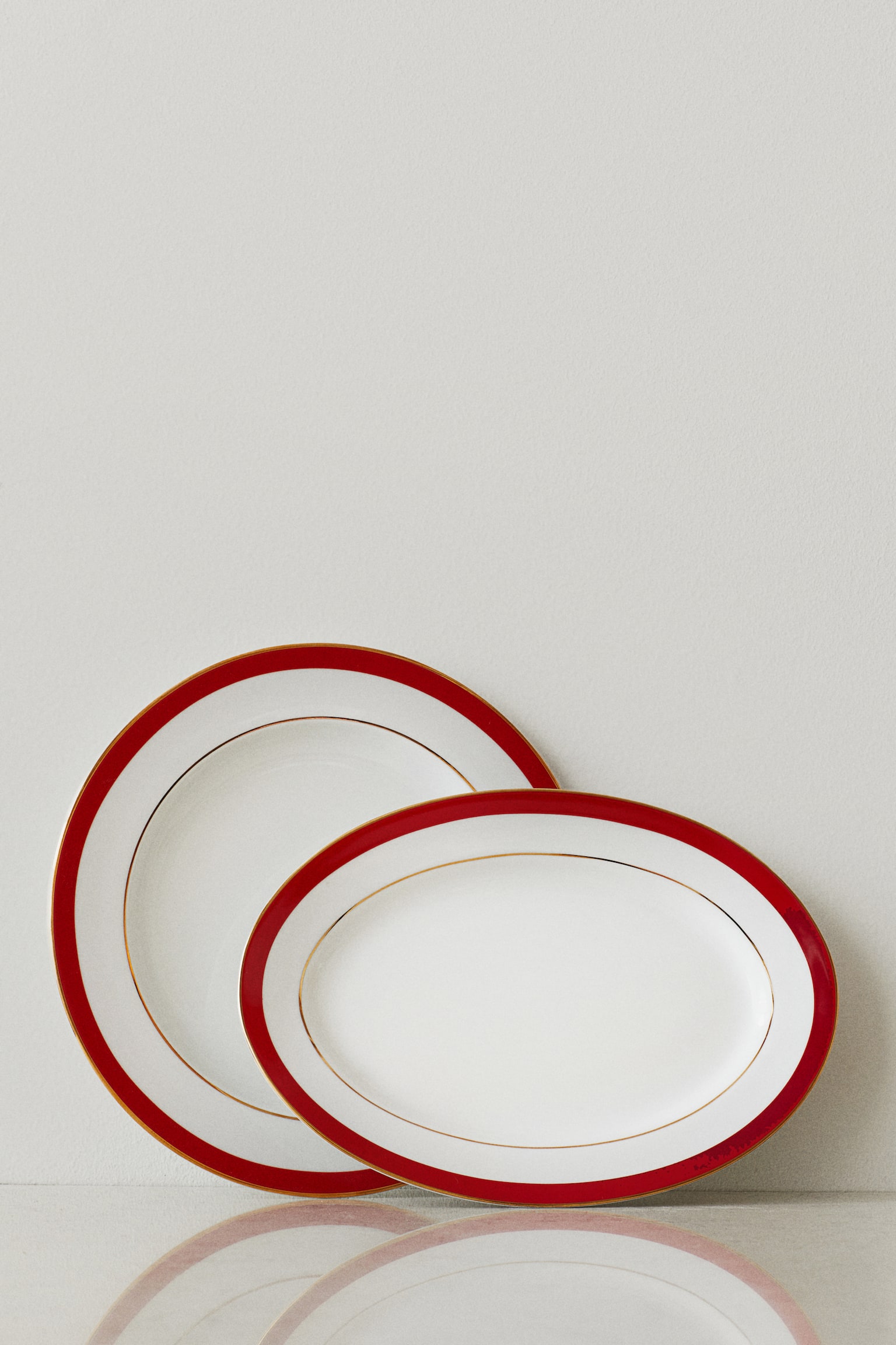 Porcelain serving plate - White - 2