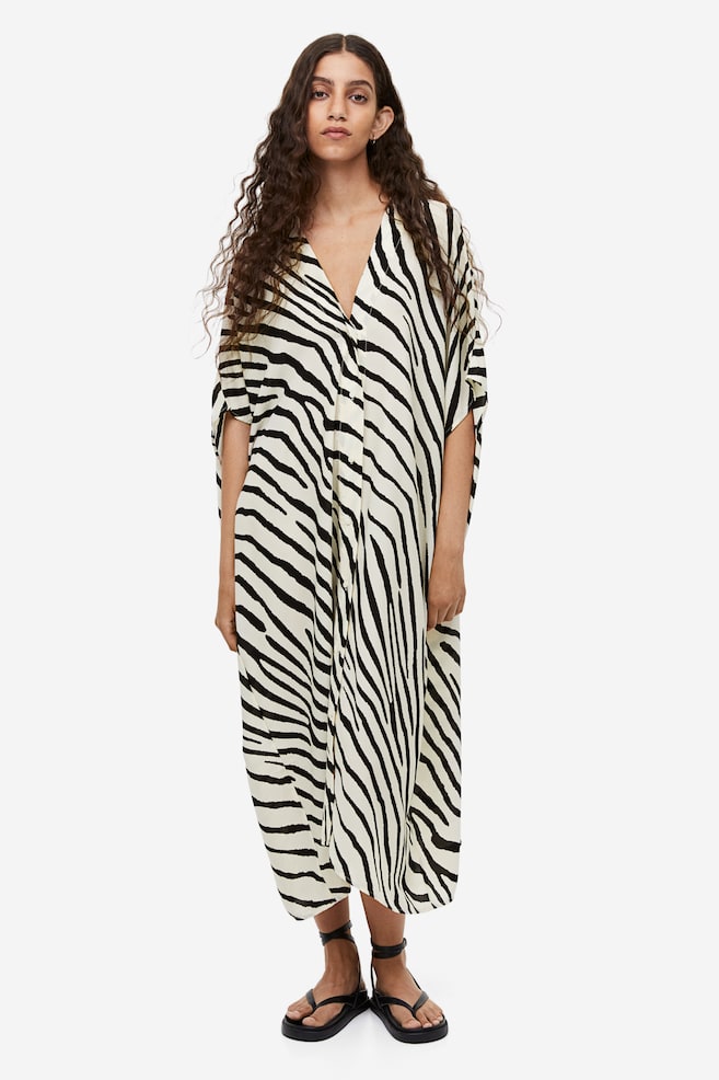 Oversized kaftan dress - Natural white/Zebra print/Orange/Patterned/Black/Black/Ombre - 1