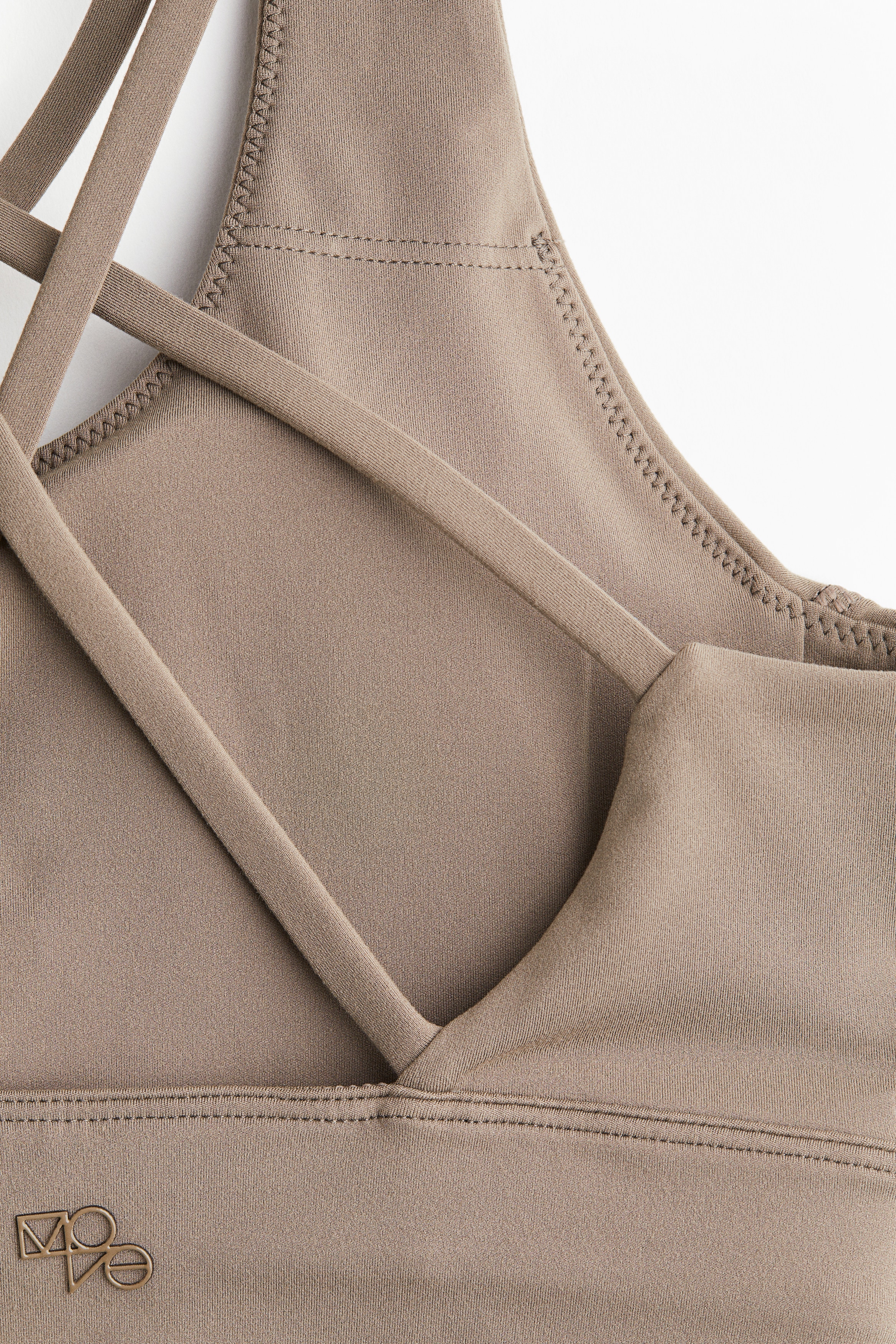 Medium Support Sports bra with SoftMove™