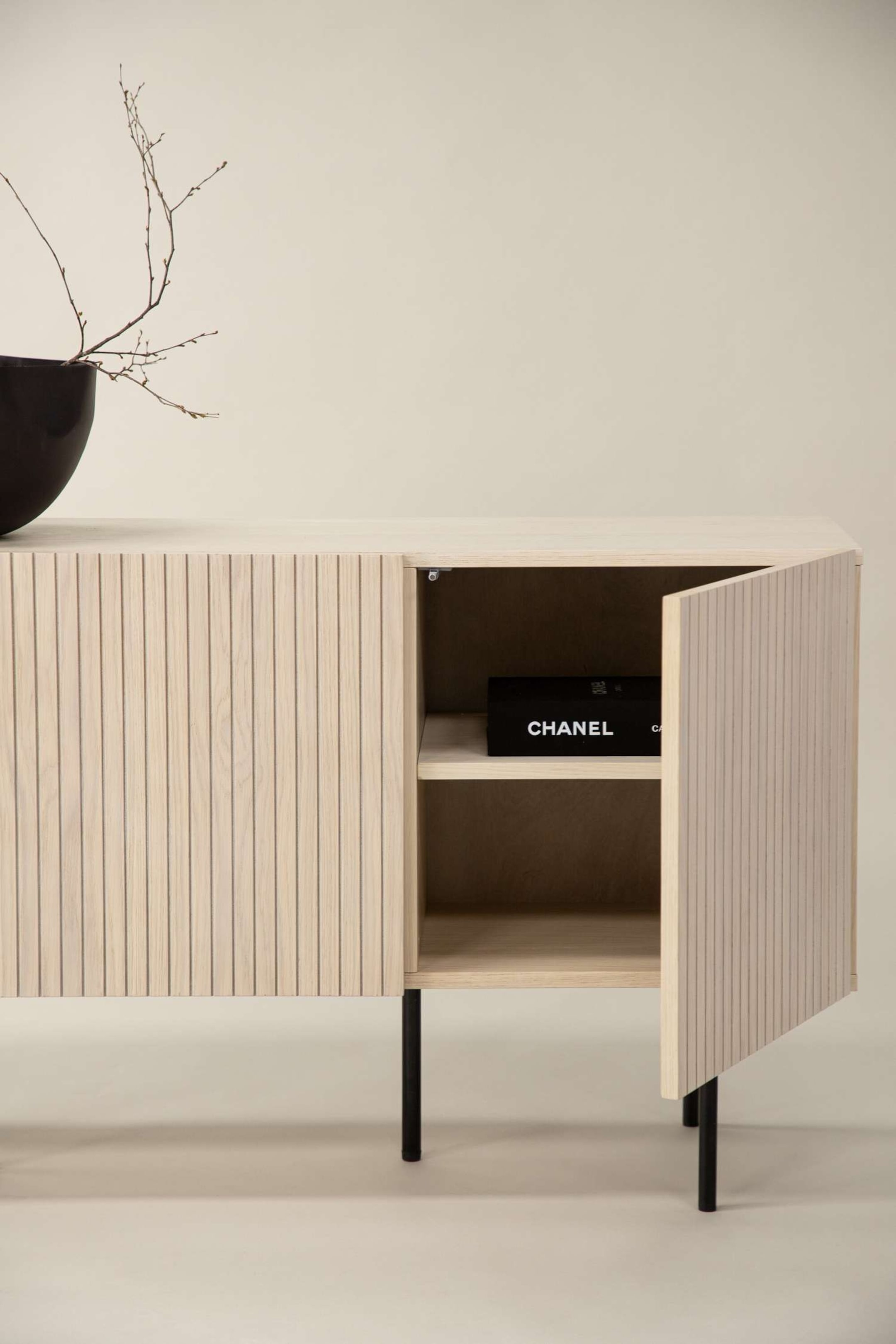 Visa större bild: Björkön Skåp - Vit, Mdf - VIND - Home All | H&M SE 2