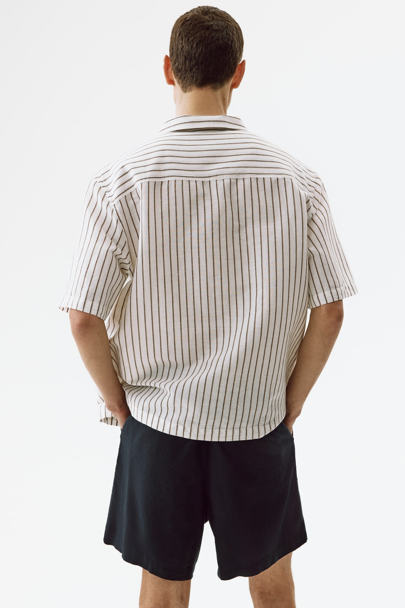 Relaxed Fit Linen-blend shorts - 3