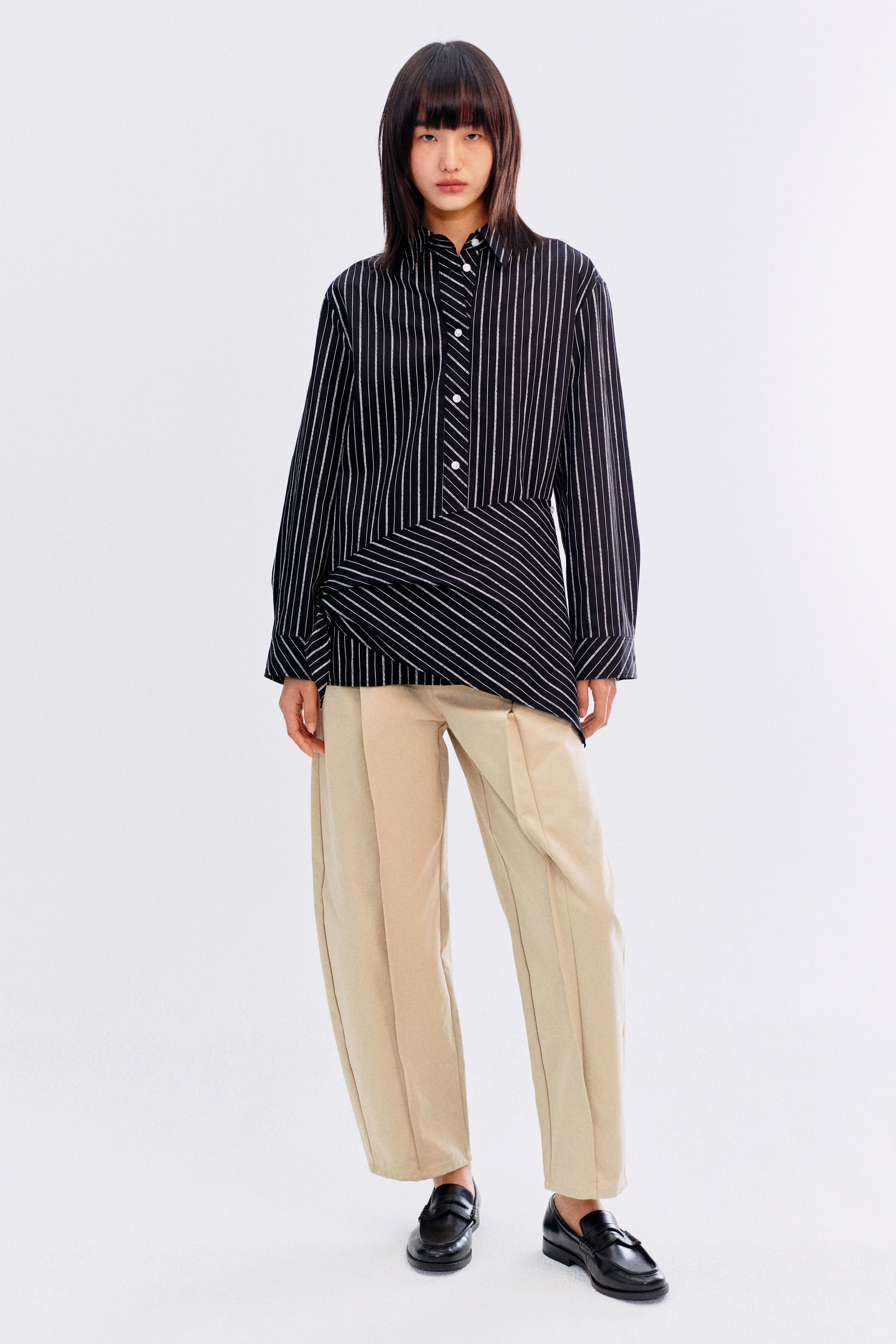 h&amp;m toga スカーフディテールコットンブラウス TOGA - h&m toga スカーフディテールコットンブラウスの通販 by from