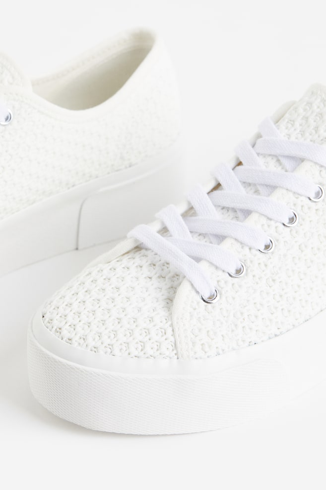 Crochet-look platform trainers - White/Beige - 4