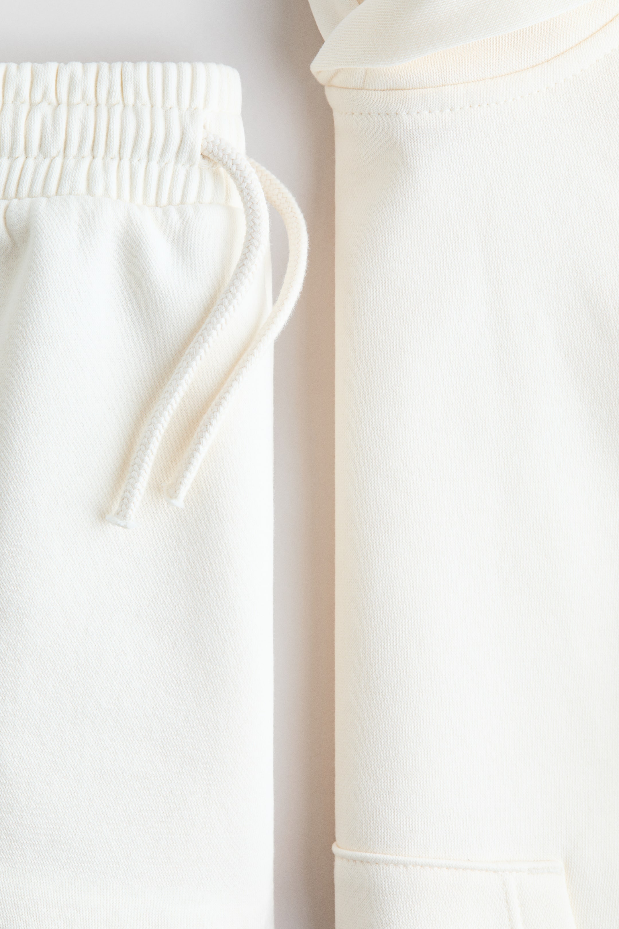 Детские топы H&M 2-Piece Sweatshirt and Sweatshorts Set — фото 2