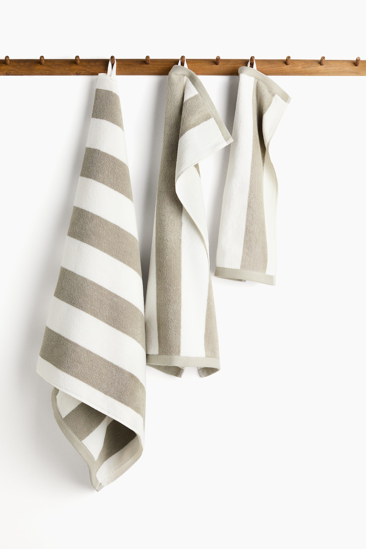 Striped hand towel - Sage green/White striped/Dark brown/Striped/Dark green/White striped/Burgundy/Striped/Old rose/Striped/Black/Striped/Beige/Striped/Sage green/Striped/Brown/Striped/Light dusty blue/Striped/Navy blue/Striped - 4