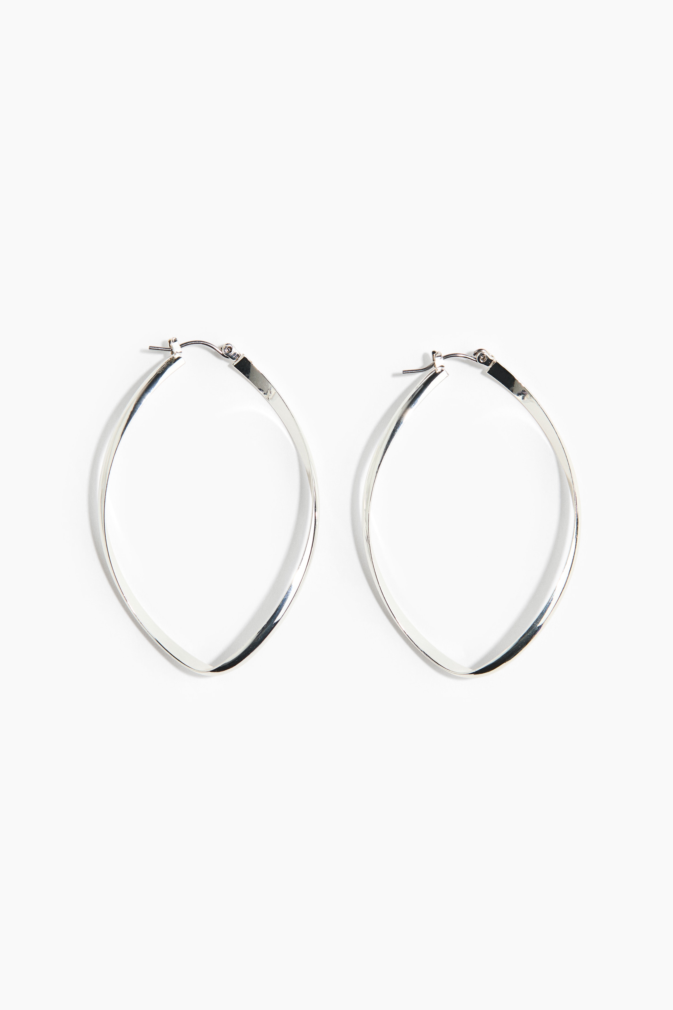 HM　ピアス　シルバー オーバルフープピアス - シルバーカラー - レディース | H&M JP