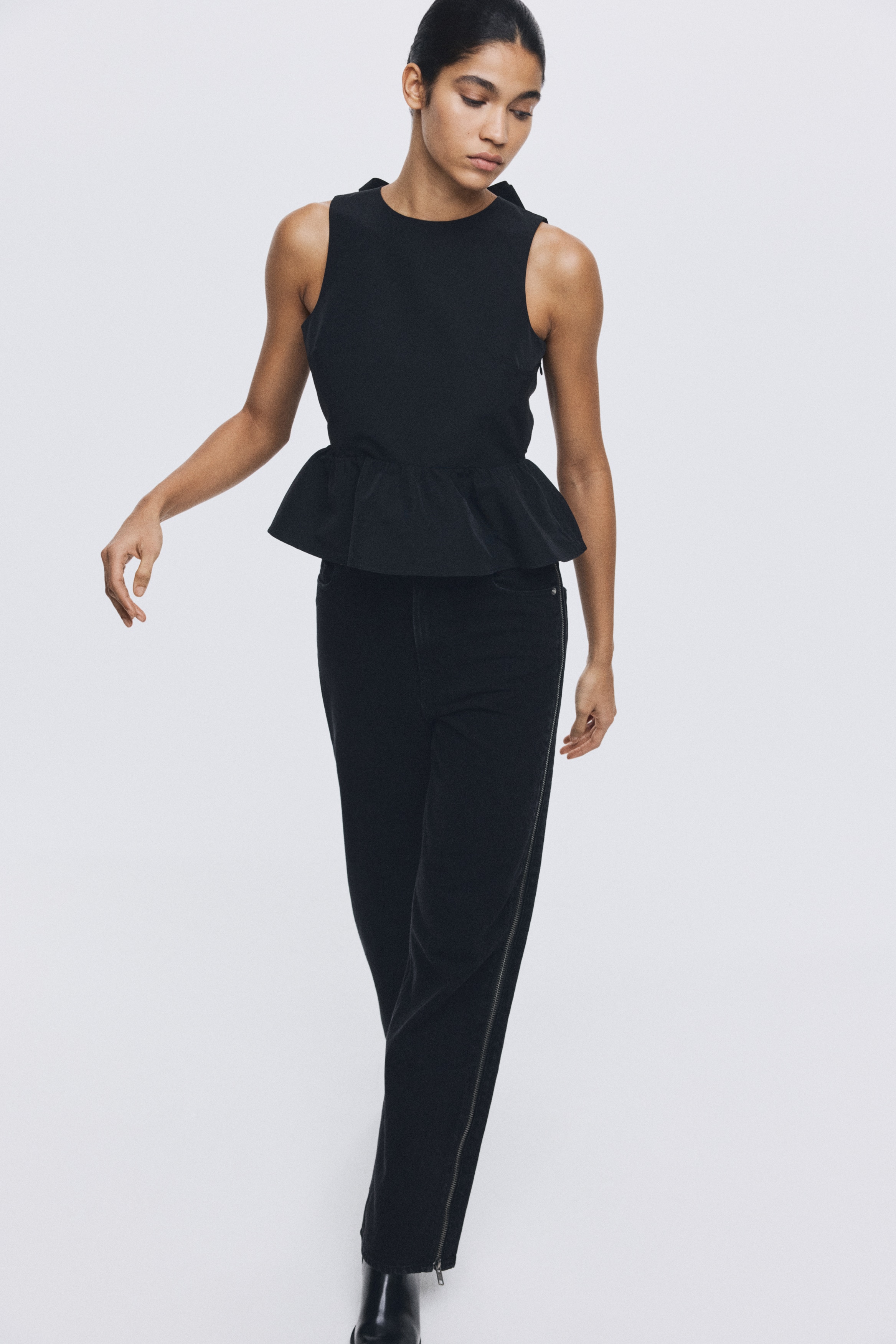 Tie-detail peplum top