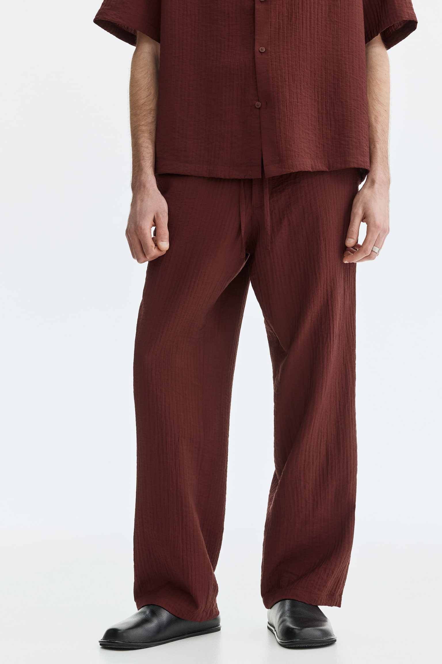 Quần dài vân nổi Relaxed Fit - Màu đỏ rượu/Màu trắng/Màu đen/Màu xanh kaki - 8